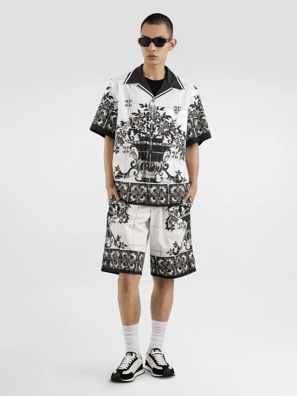 Black Majolica Print Poplin Hawaii Shirt sold by Fashion Clinic product image thumbnail 2