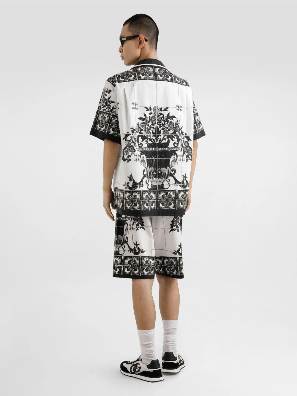 Black Majolica Print Poplin Hawaii Shirt sold by Fashion Clinic product image thumbnail 4