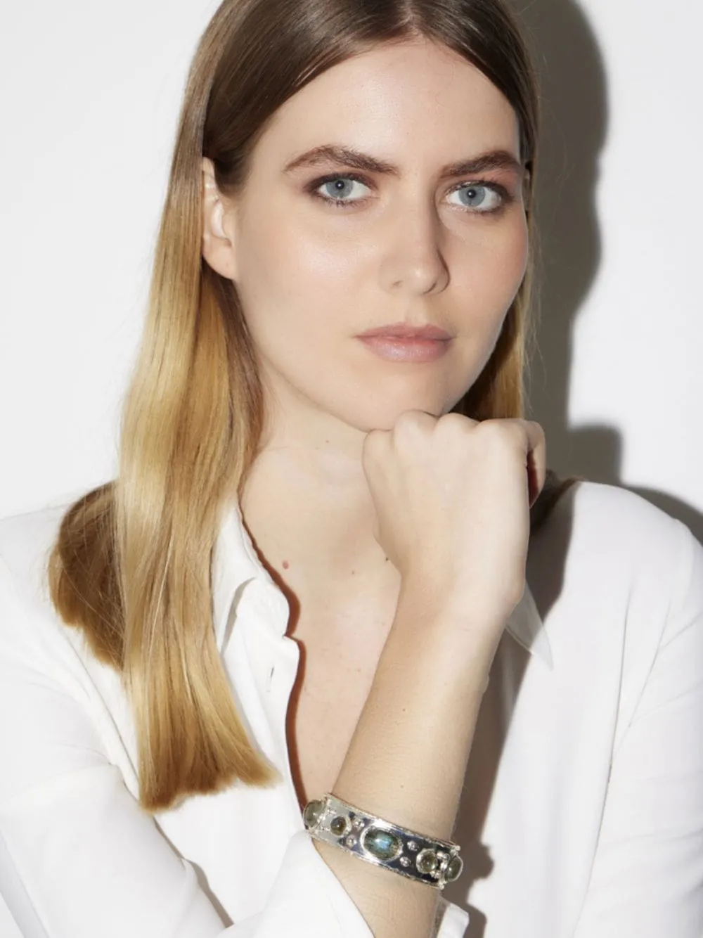 Silver Byzantin Bracelet with Labradorite sold by Fashion Clinic product image thumbnail 2