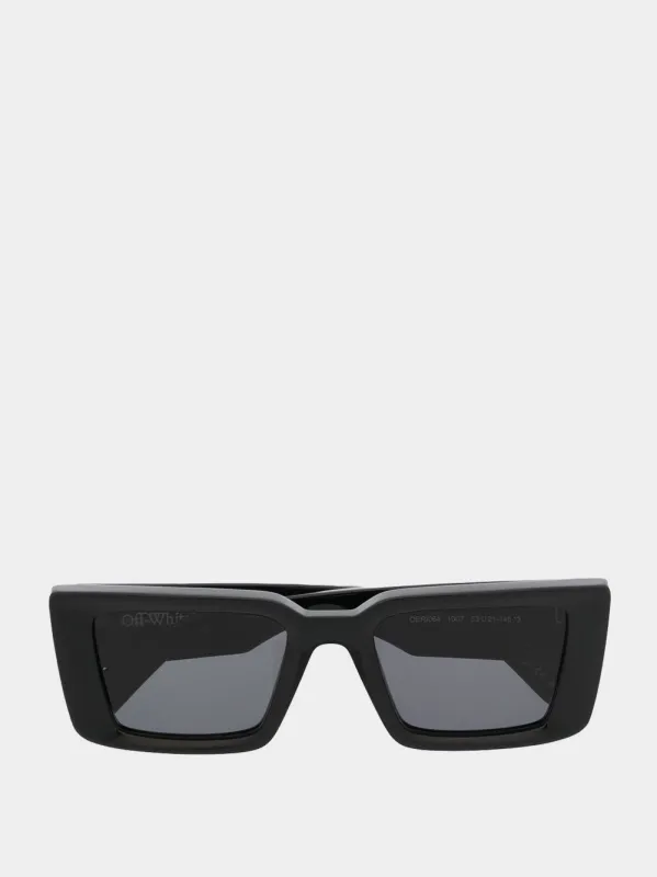 Savannah sunglasses sold by Fashion Clinic