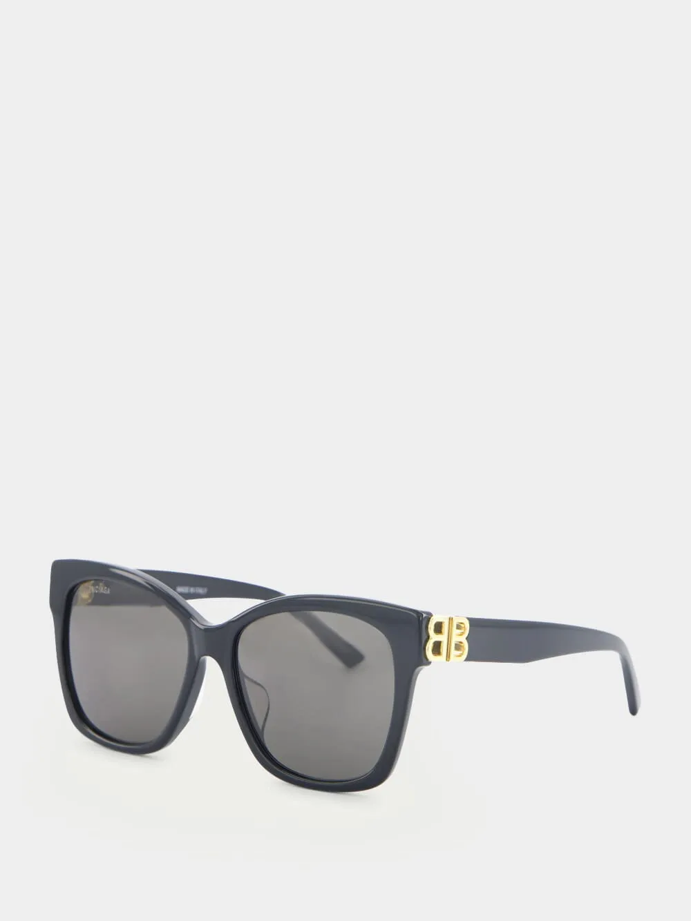Dynasty sunglasses sold by Fashion Clinic product image thumbnail 3