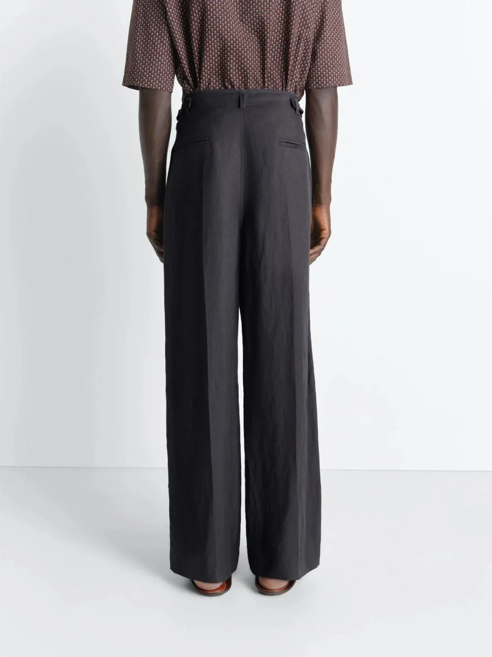 Ash Black Pleated Viscose Linen Tailored Pants sold by Fashion Clinic product image thumbnail 3
