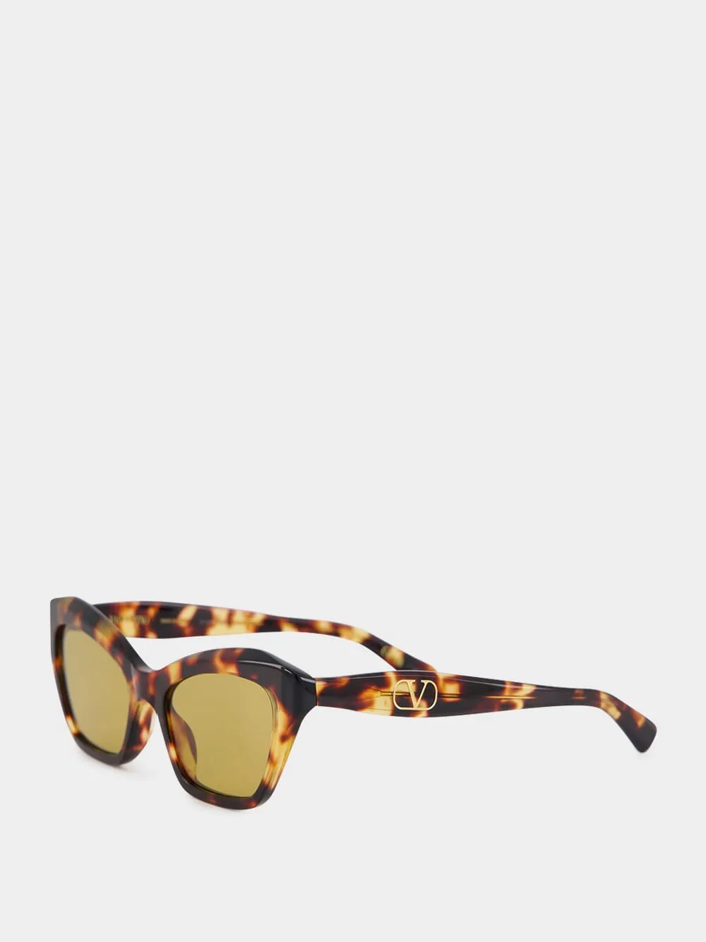 Tortoiseshell Dauphin Cat-Eye Sunglasses sold by Fashion Clinic product image thumbnail 3