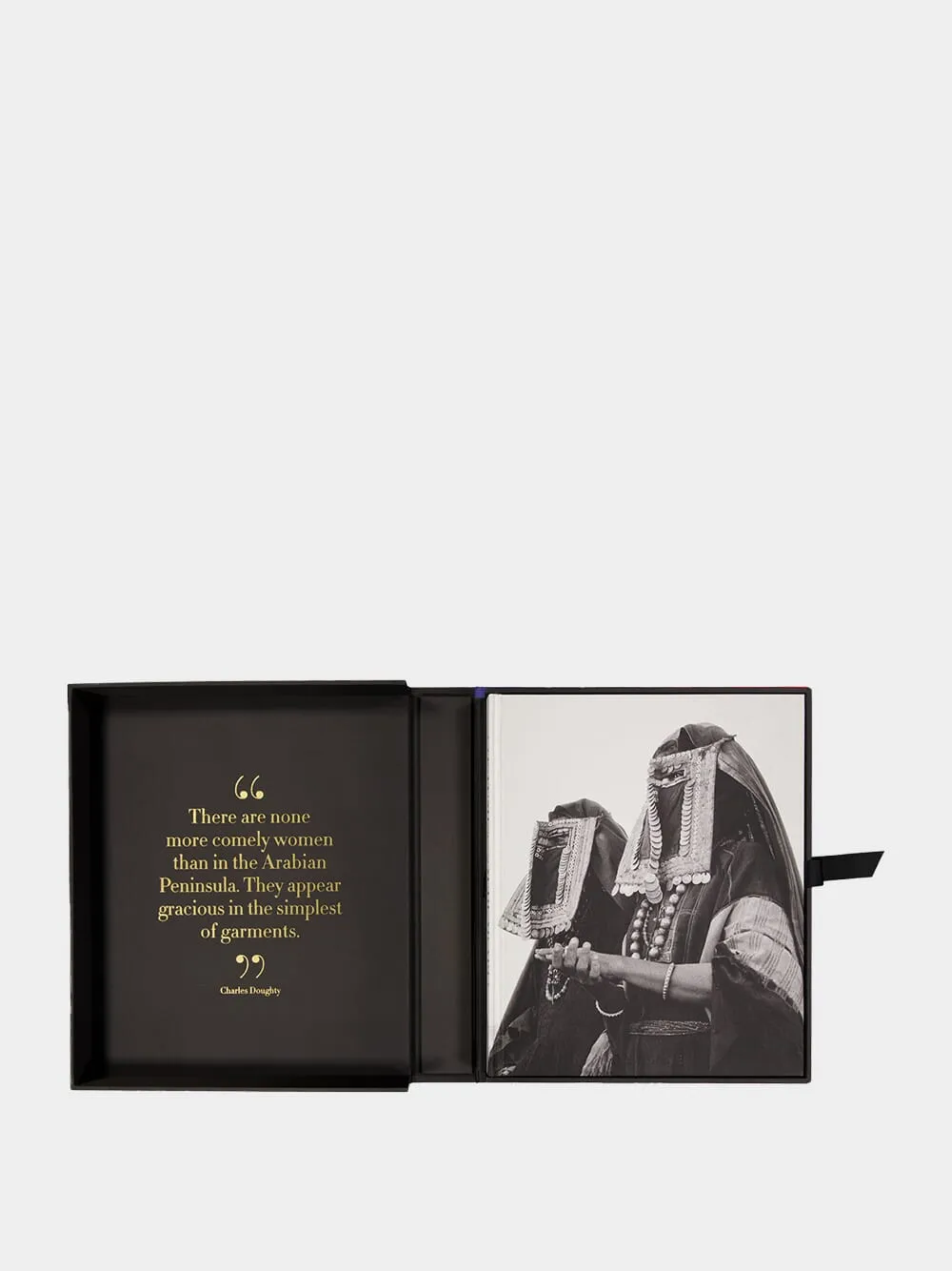 Costumes of Saudi Arabia, a Heritage of Fashion sold by Fashion Clinic product image thumbnail 2