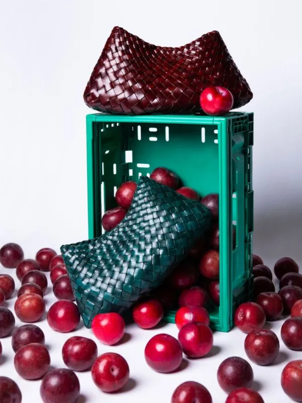 Comporta Bruciato Woven Leather Clutch made by Dragon Diffusion