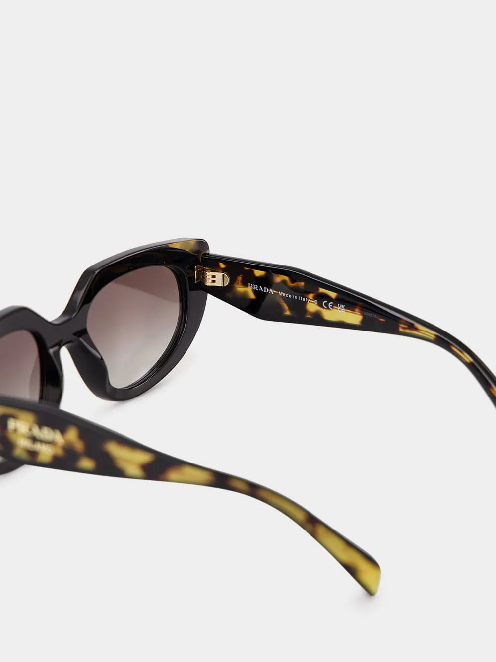 Black Tortoise Oval Sunglasses sold by Fashion Clinic product image thumbnail 4