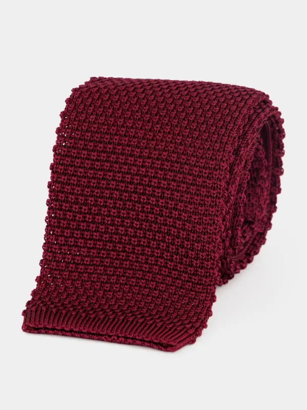 Amaranth Red Silk Knit Tie made by Brunello Cucinelli