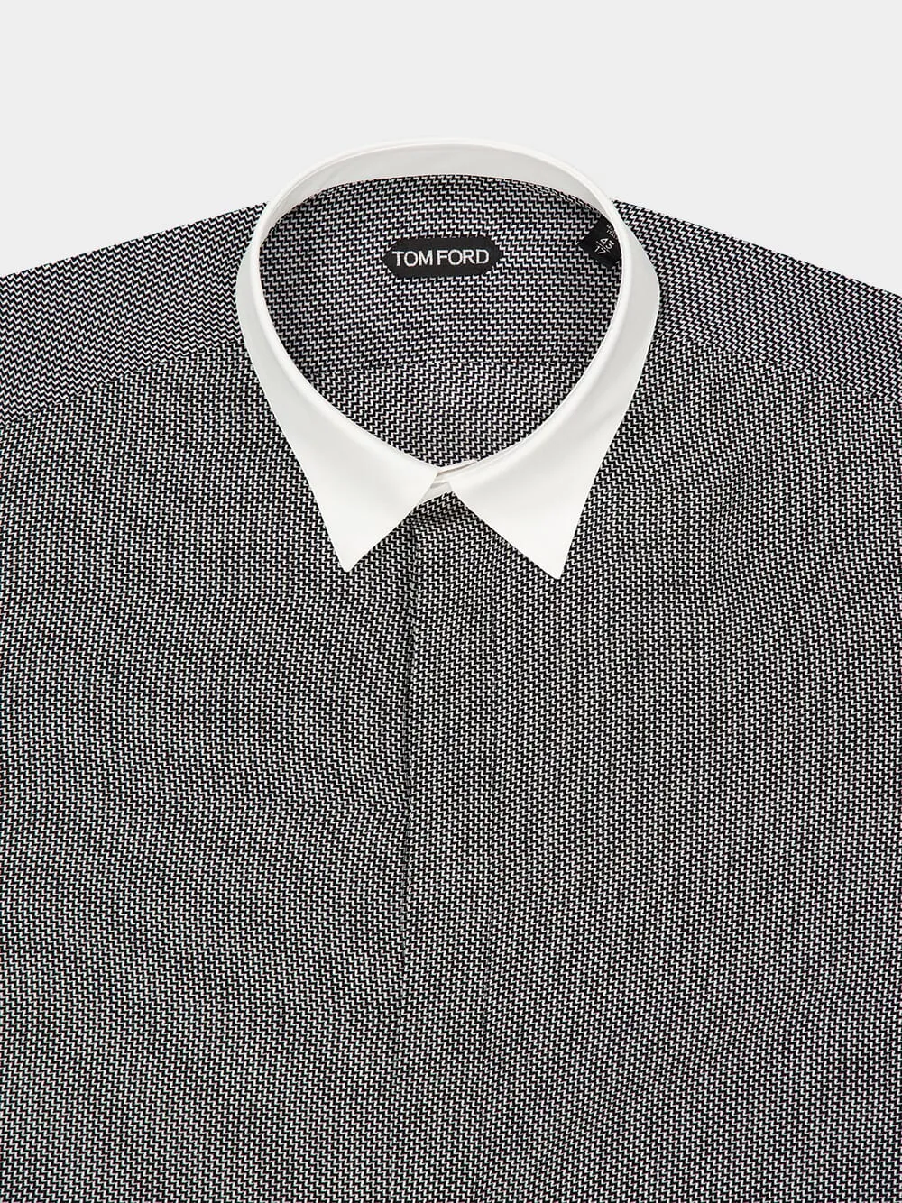 Black and White Mulberry Silk Button-Up Shirt sold by Fashion Clinic product image thumbnail 3