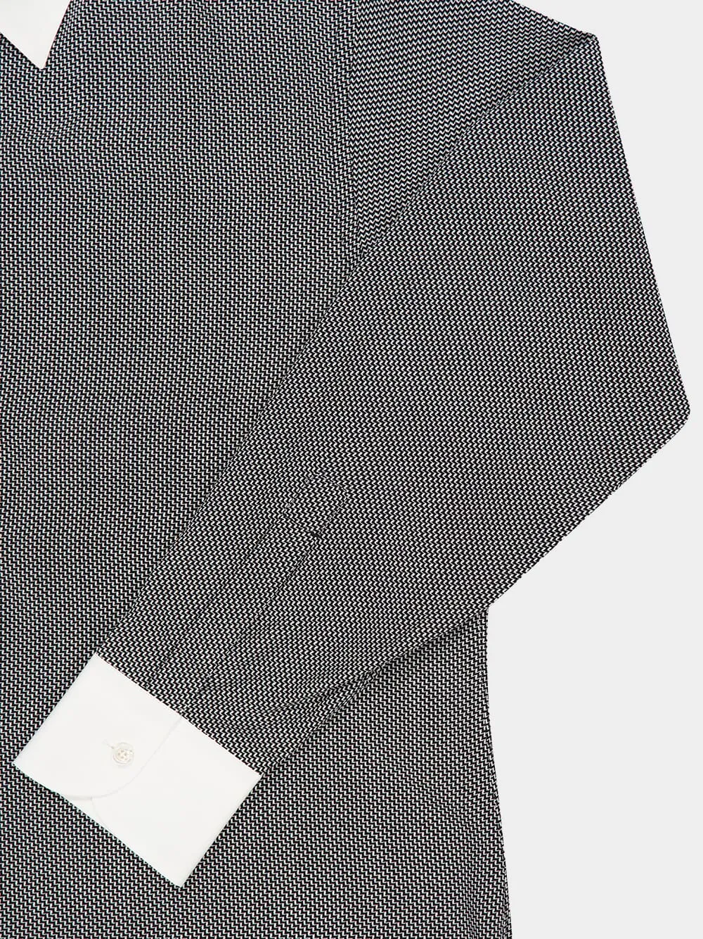 Black and White Mulberry Silk Button-Up Shirt sold by Fashion Clinic product image thumbnail 4