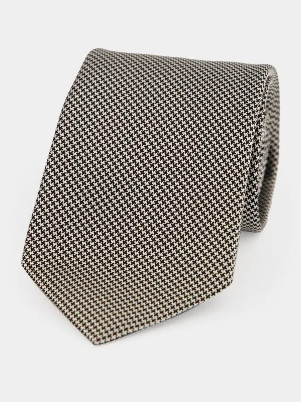 Silver and Black Mulberry Silk Tie made by Tom Ford