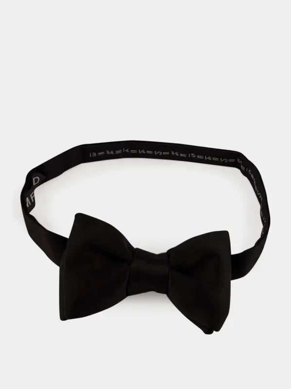 Black Satin Pre-Tied Bow Tie made by Tom Ford