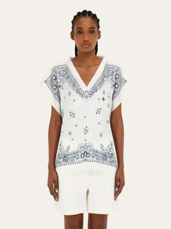 Black and Clay Arabesque Silk Poncho made by Salvatore Ferragamo