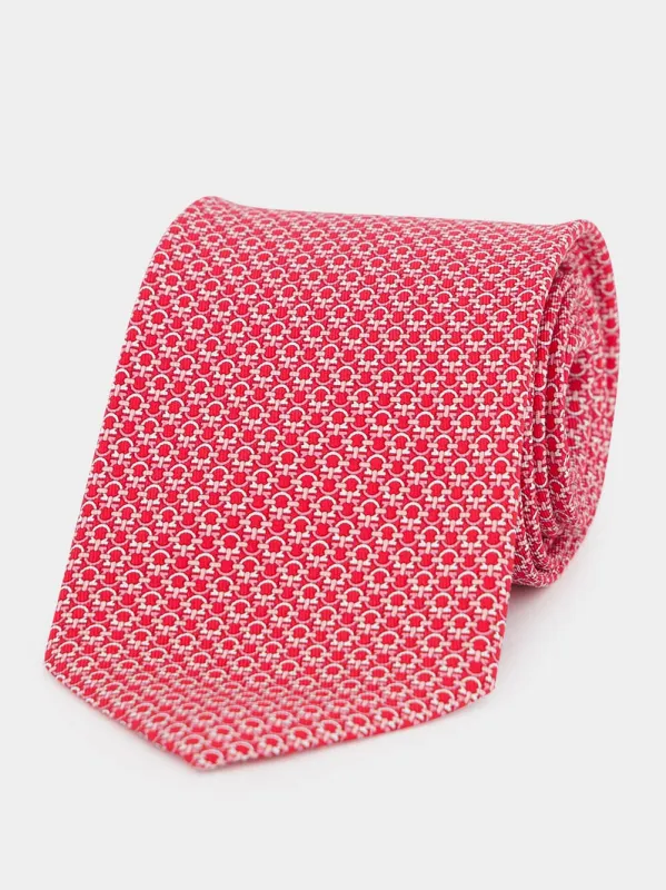 Gancini Print Red and Pink Silk Tie made by Salvatore Ferragamo