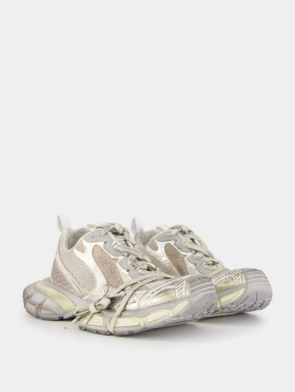 3XL Sneaker In Off-White sold by Fashion Clinic product image thumbnail 3