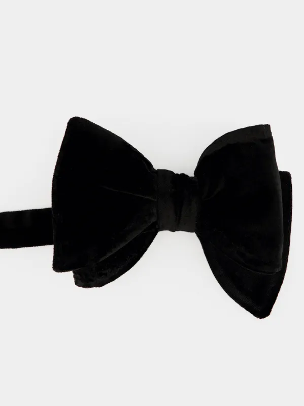 Black Butterfly Velvet Bow Tie made by Tom Ford