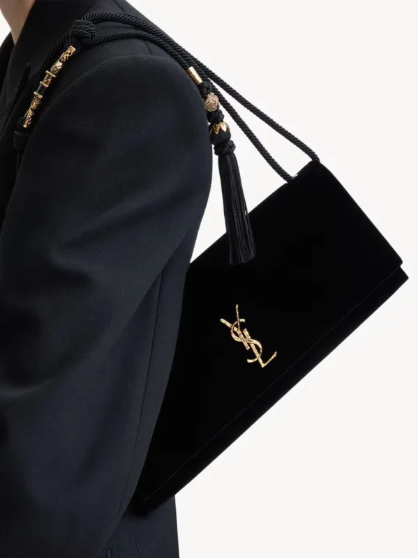 Black Kate Velvet Clutch On Chain made by Yves Saint Laurent