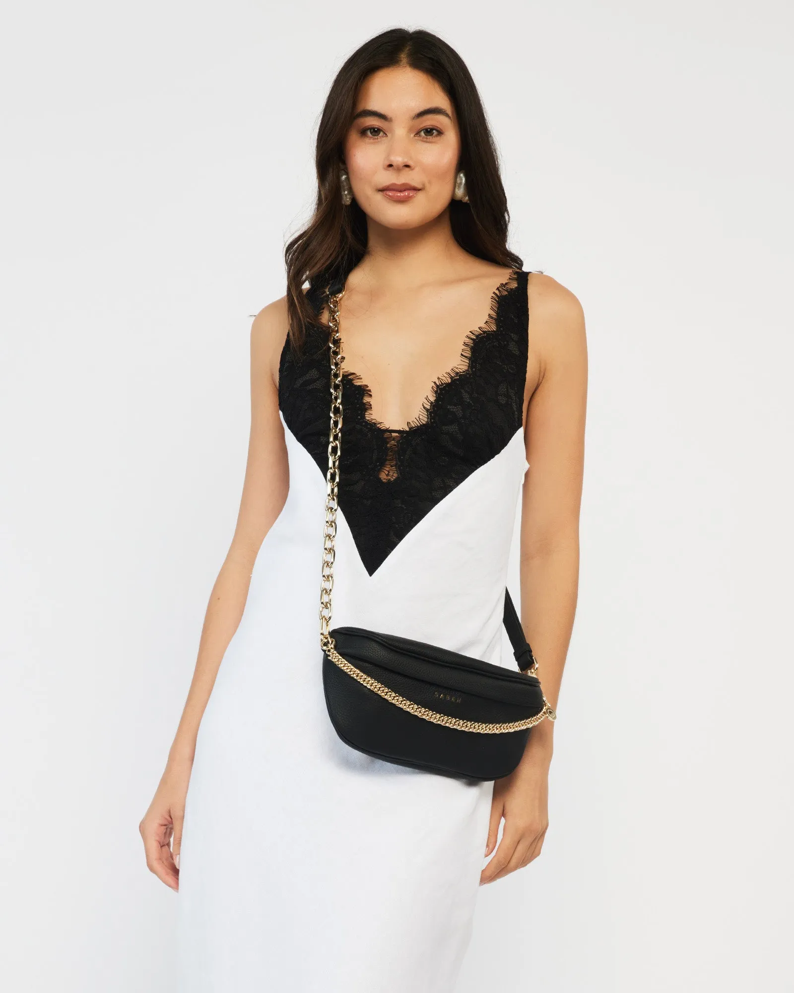 Feature Strap Chain Gold Link + Black Leather sold by Saben product image thumbnail 3