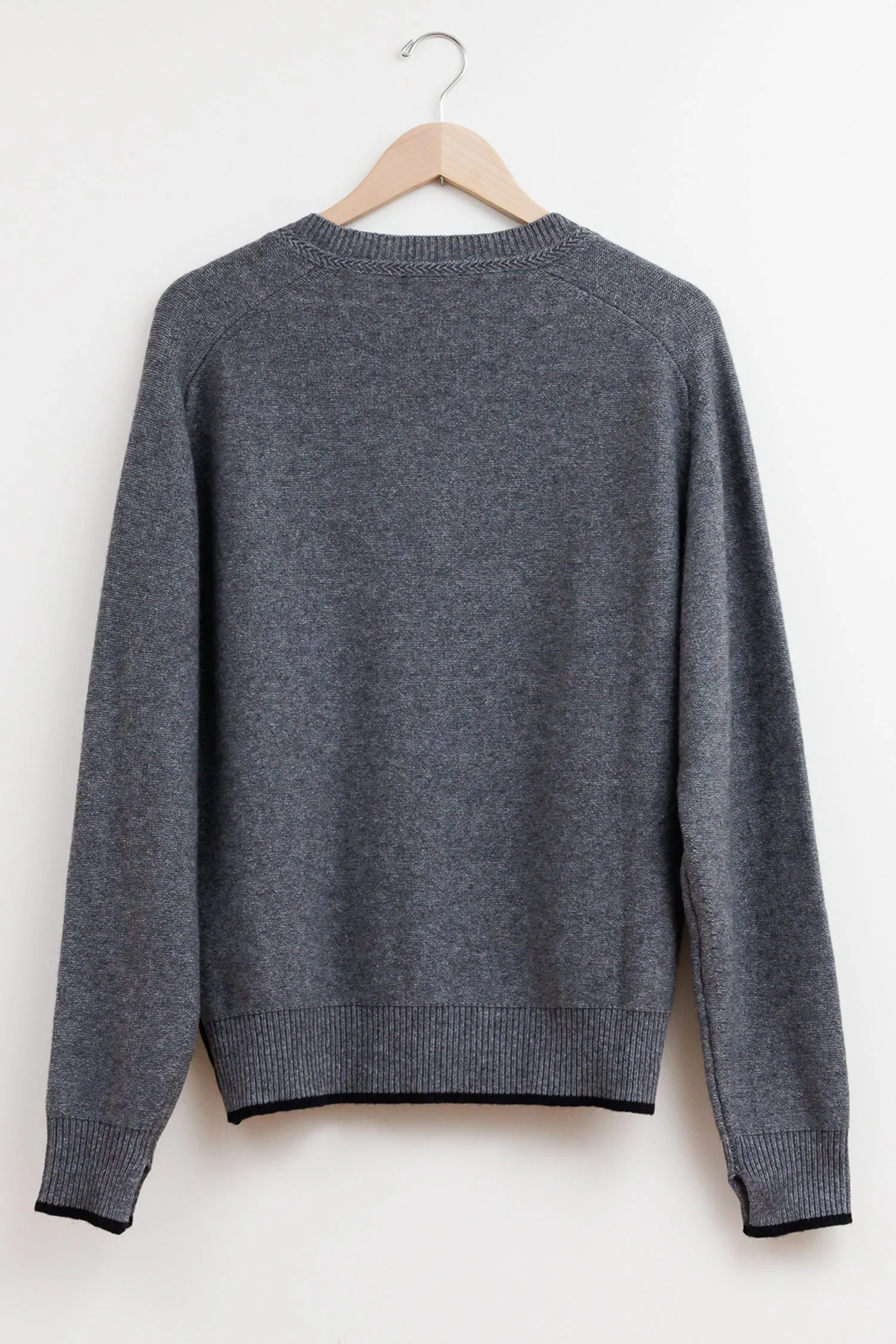 V NECK SCARF SWEATER sold by EMOTE product image thumbnail 3