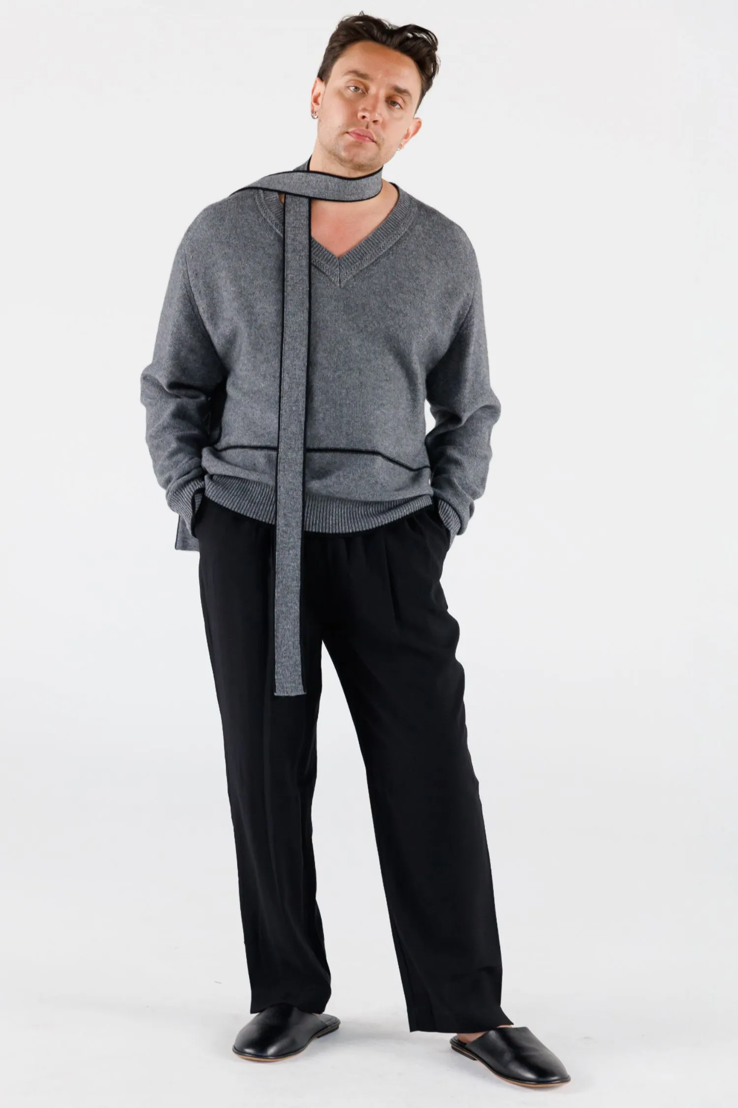 V NECK SCARF SWEATER sold by EMOTE product image thumbnail 5