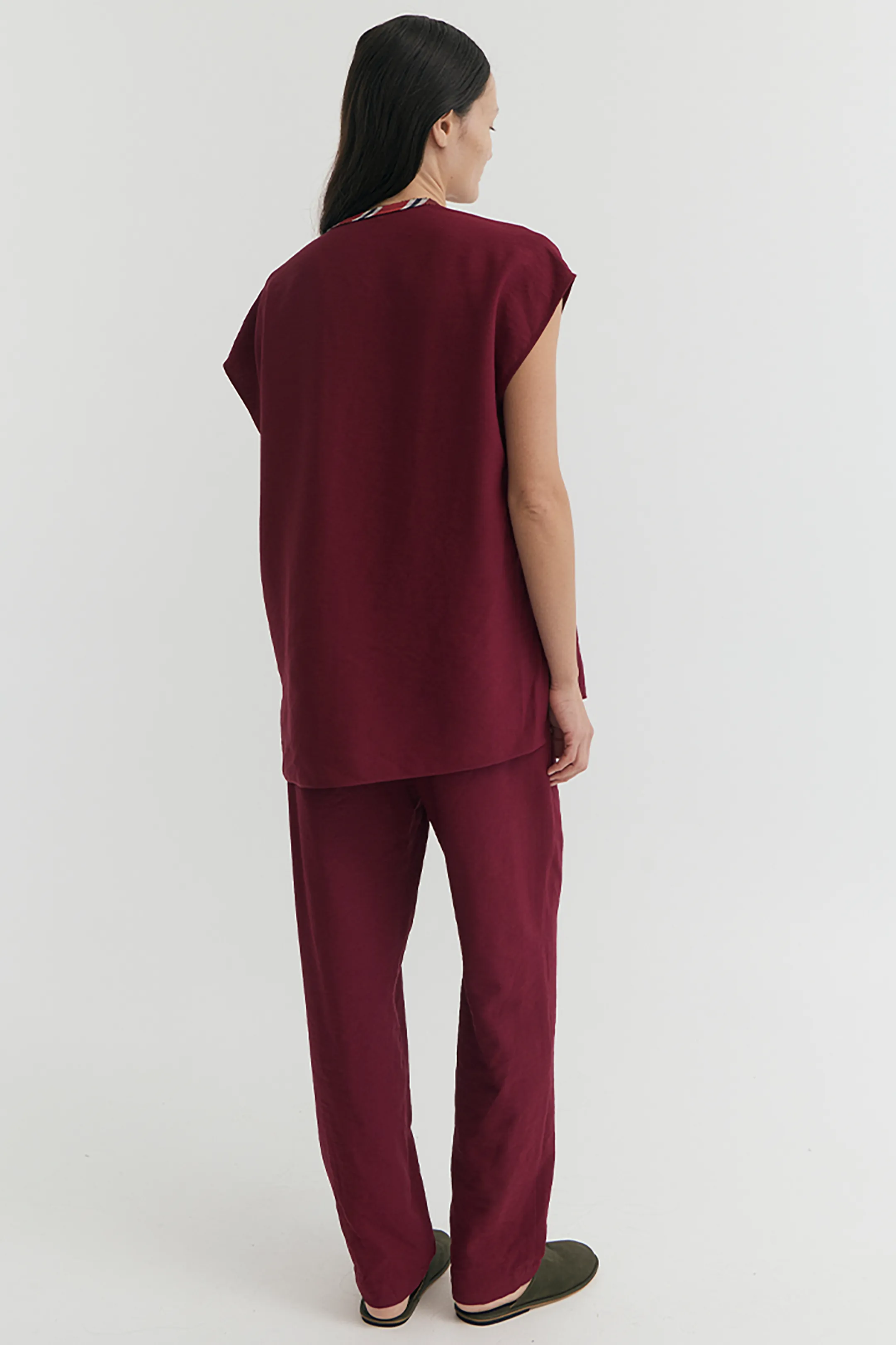 SLEEVELESS SIDE ZIP TOP PLUM sold by EMOTE product image thumbnail 5