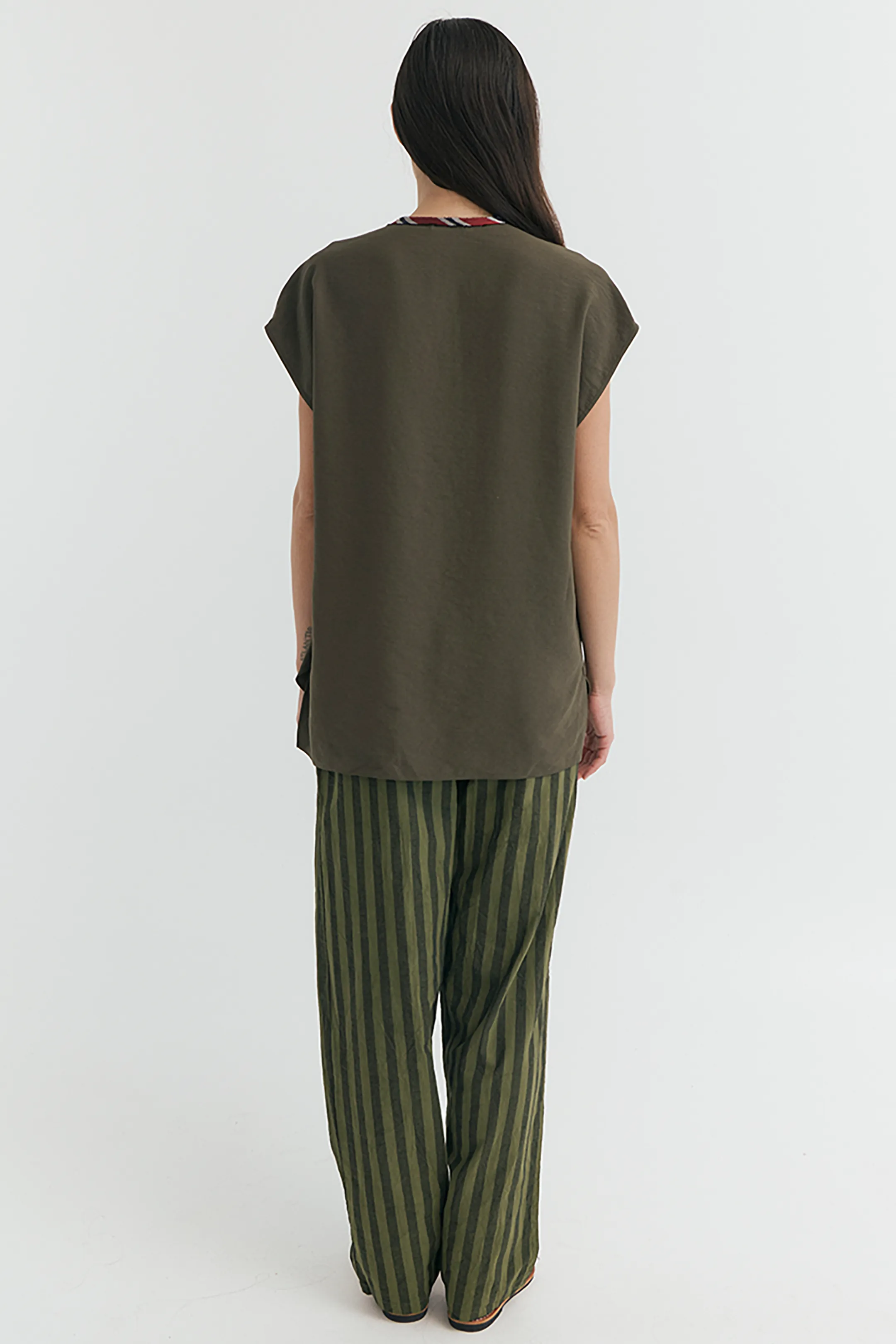 SLEEVELESS SIDE ZIP TOP OLIVE sold by EMOTE product image thumbnail 5