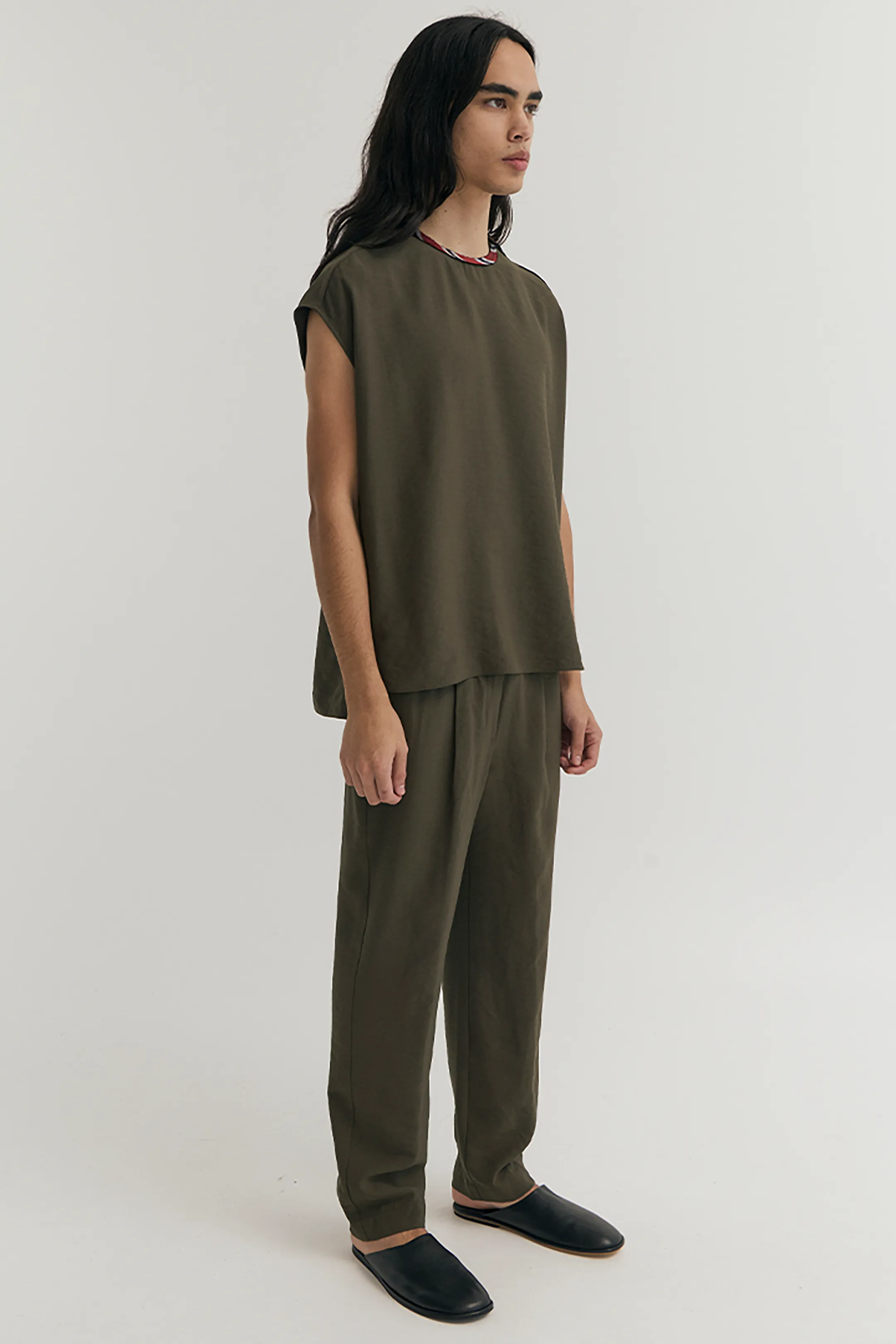 ELASTIC WAIST PANT sold by EMOTE product image thumbnail 4