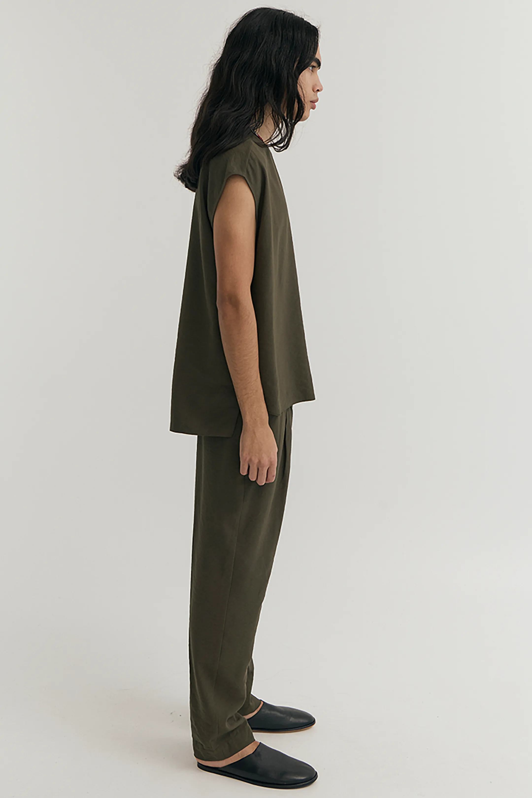 ELASTIC WAIST PANT sold by EMOTE product image thumbnail 5