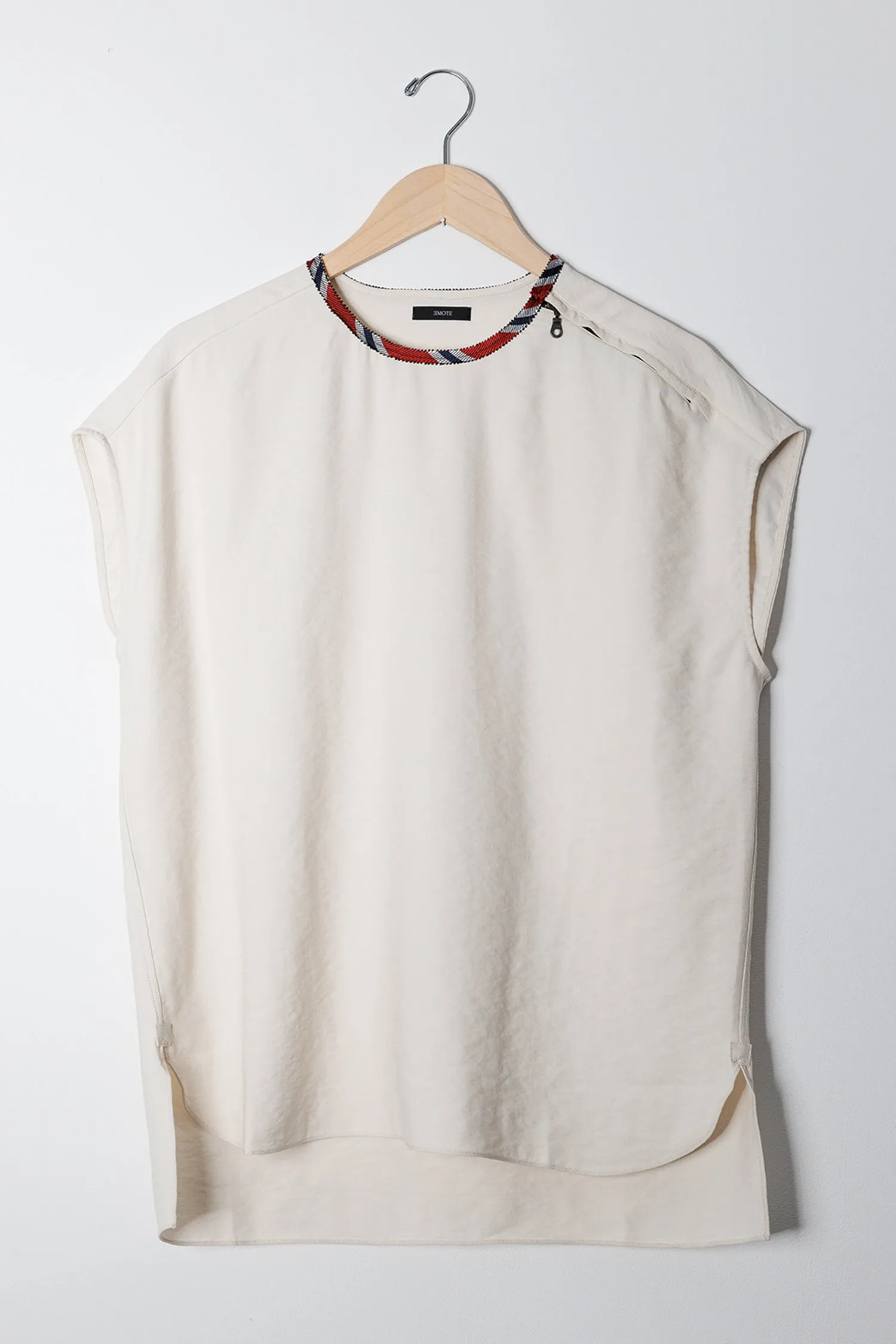 SLEEVELESS SIDE ZIP TOP sold by EMOTE product image thumbnail 2