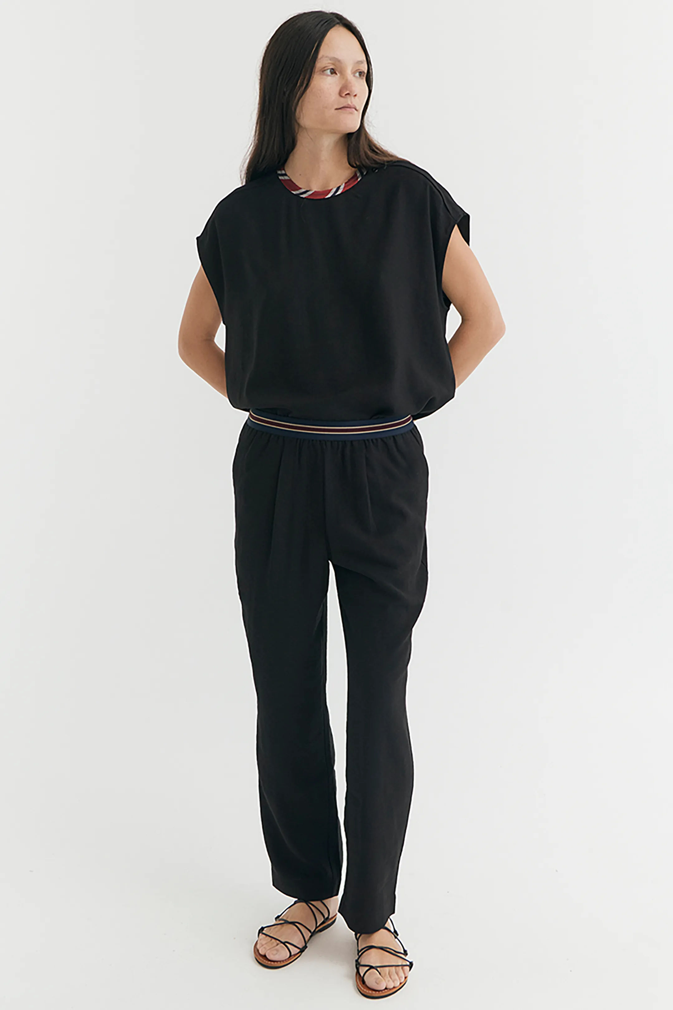 ELASTC WAIST PANT sold by EMOTE