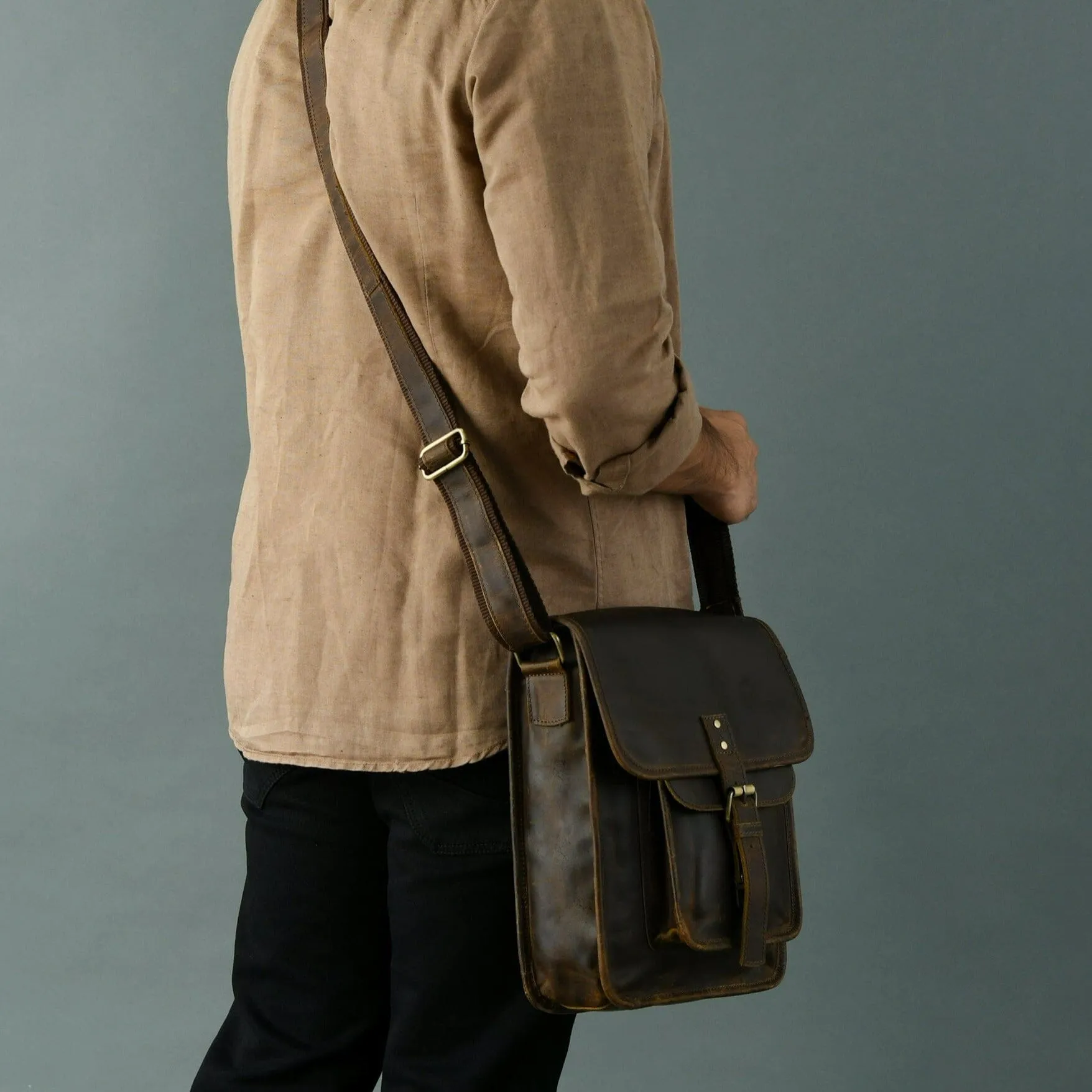 Urban Messenger Bag sold by Classy Leather Bags product image thumbnail 2
