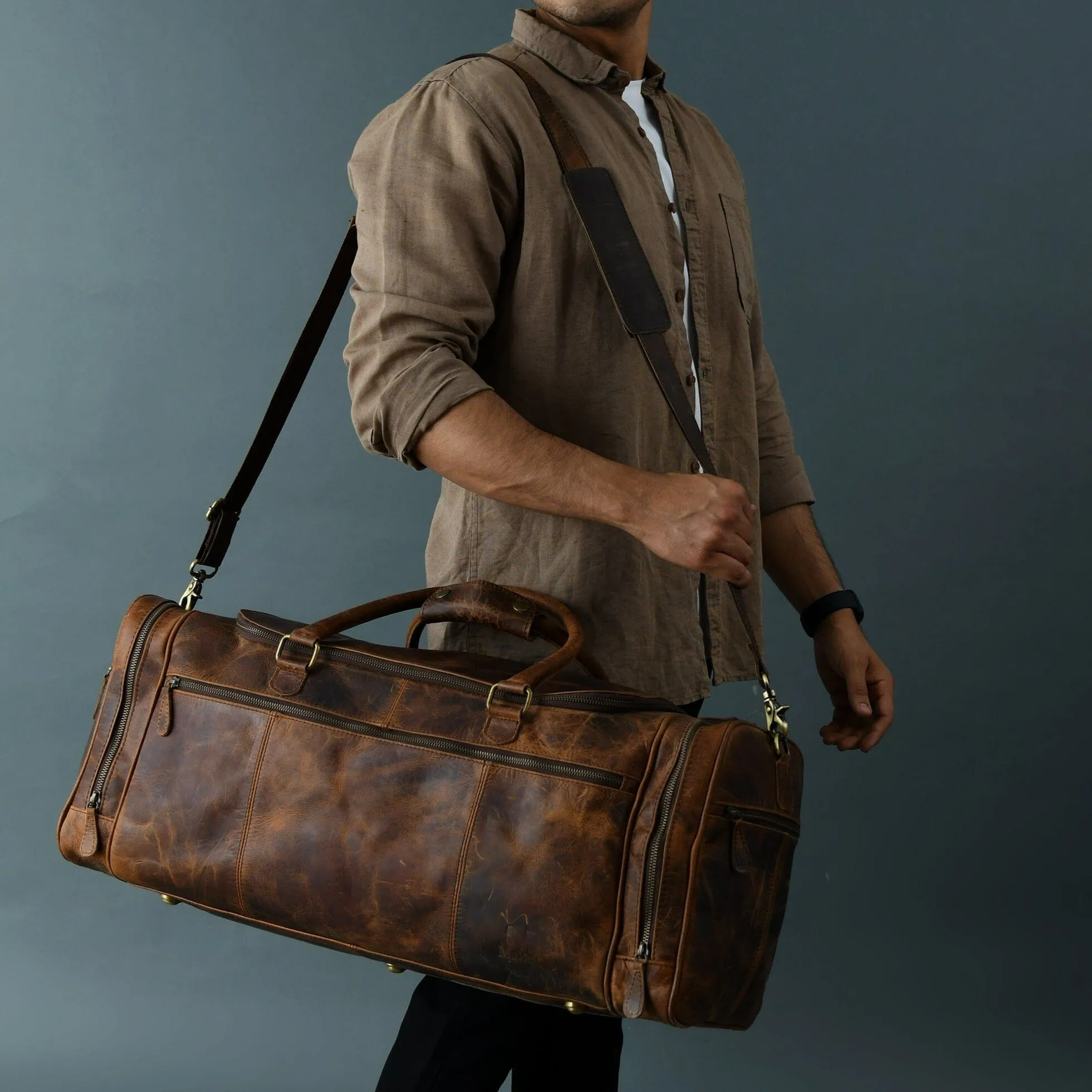 Cohen Buffalo Weekender Duffle sold by Classy Leather Bags product image thumbnail 4