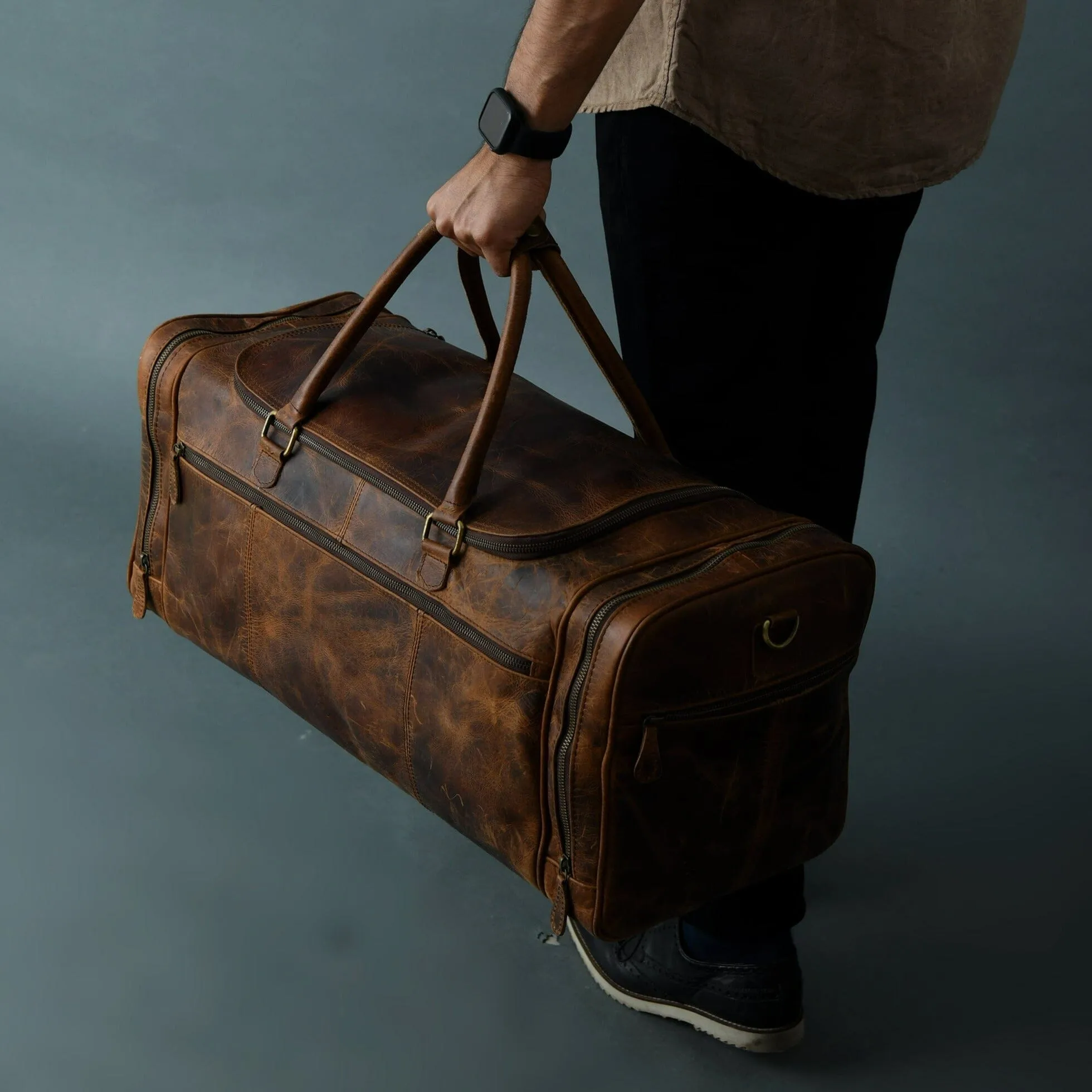 Cohen Buffalo Weekender Duffle sold by Classy Leather Bags product image thumbnail 2