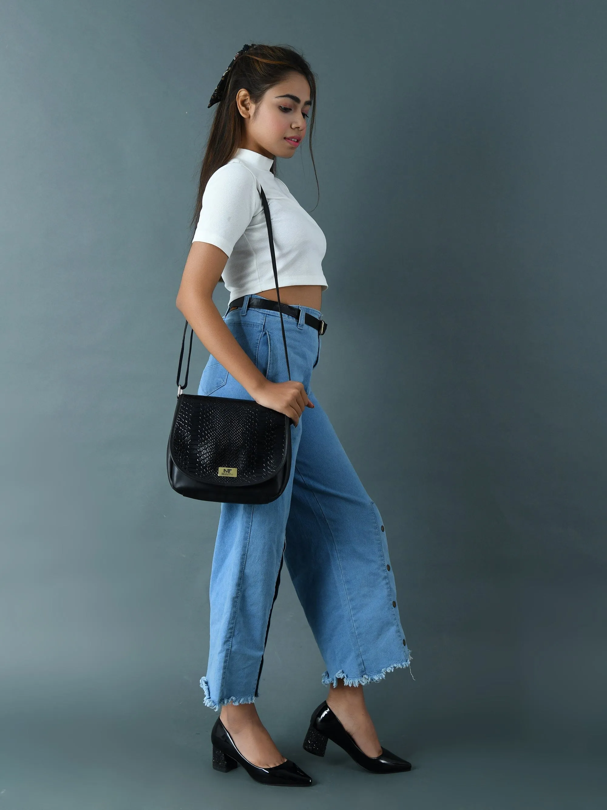 The Croco Satchel- Black sold by Classy Leather Bags product image thumbnail 5