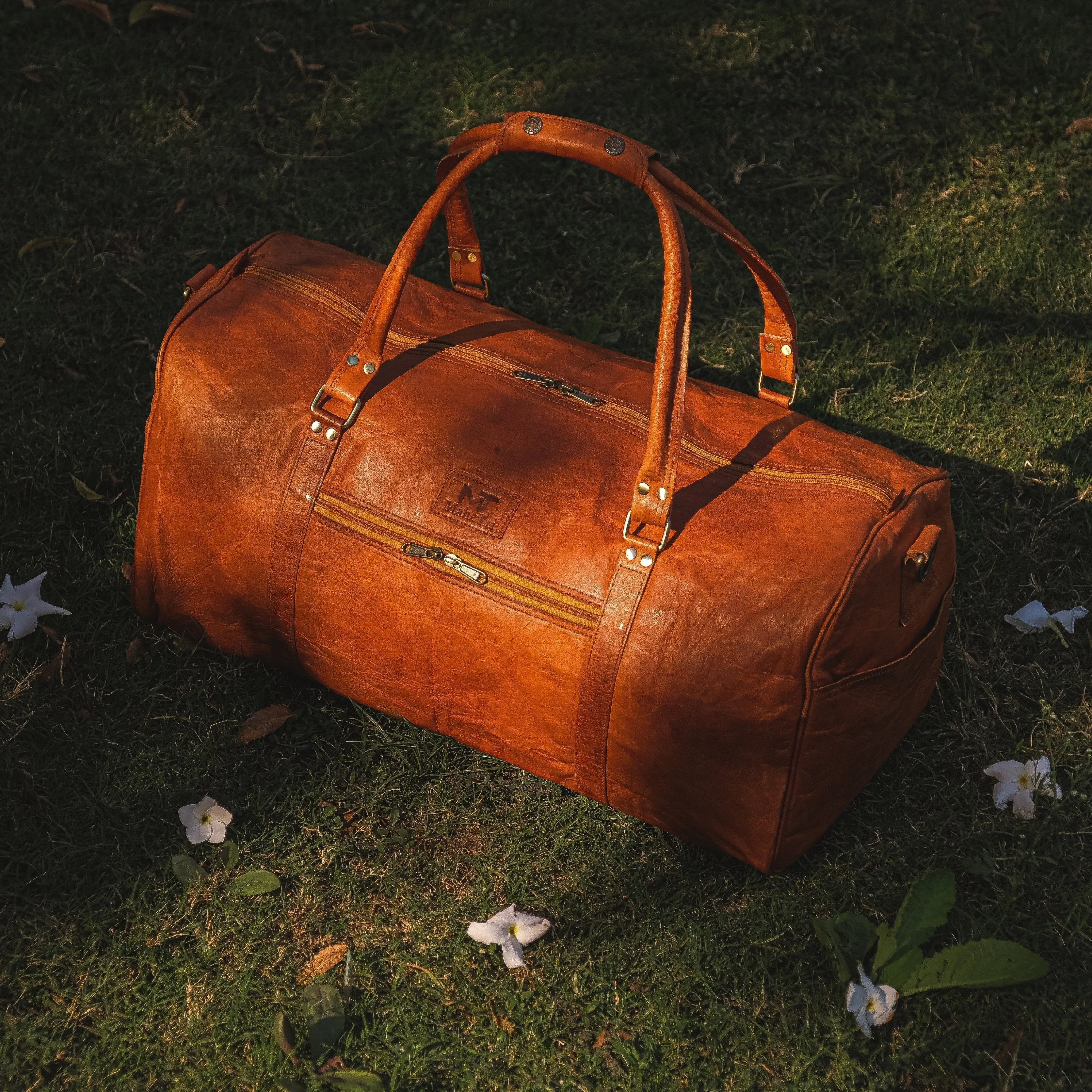 The Belgium Weekender Duffel sold by Classy Leather Bags product image thumbnail 4