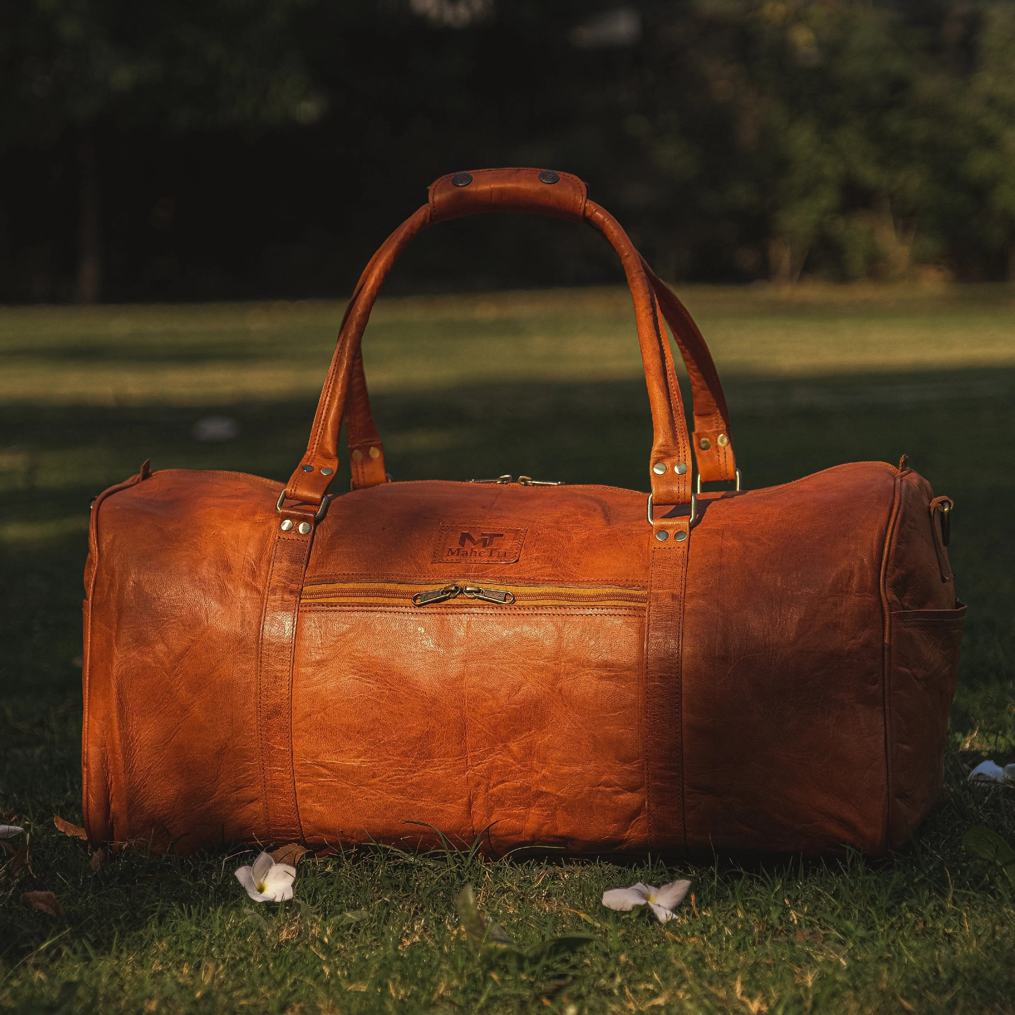 The Belgium Weekender Duffel sold by Classy Leather Bags product image thumbnail 3