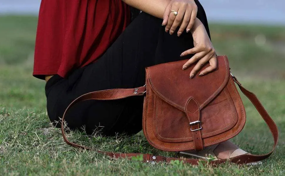 The Nichols Crossbody sold by Classy Leather Bags product image thumbnail 4