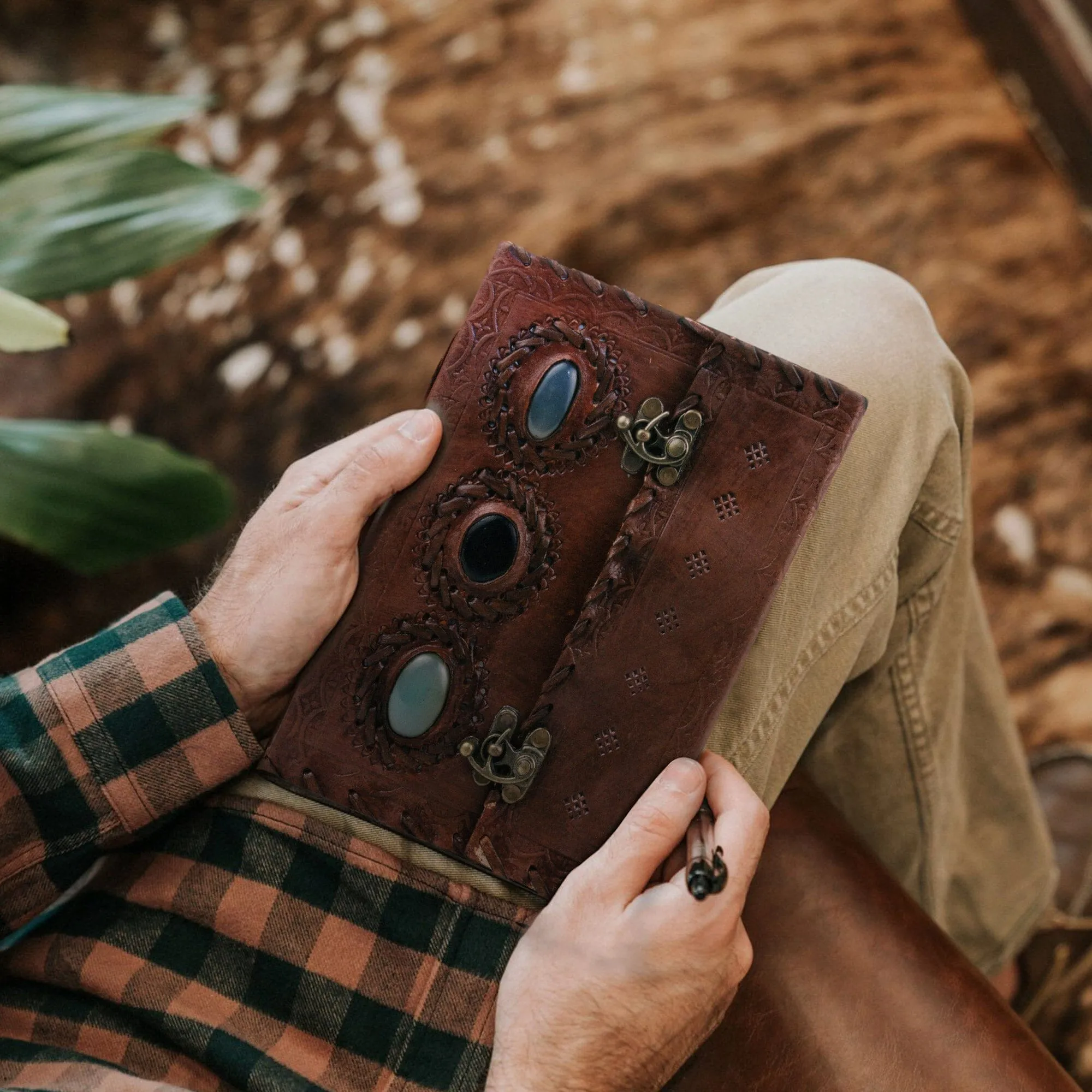 The Vintage Oldowan sold by Classy Leather Bags product image thumbnail 2