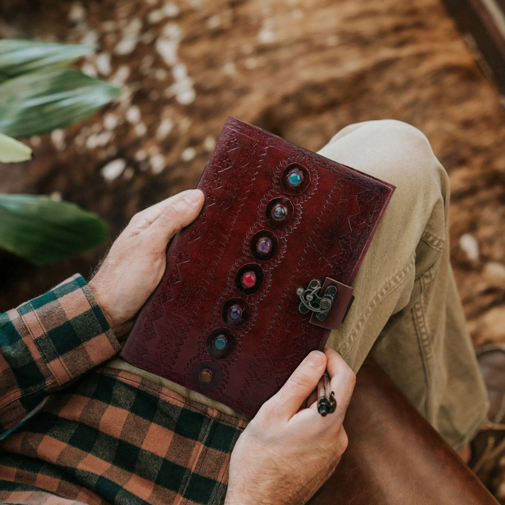 The Leather Gauntlet sold by Classy Leather Bags product image thumbnail 2