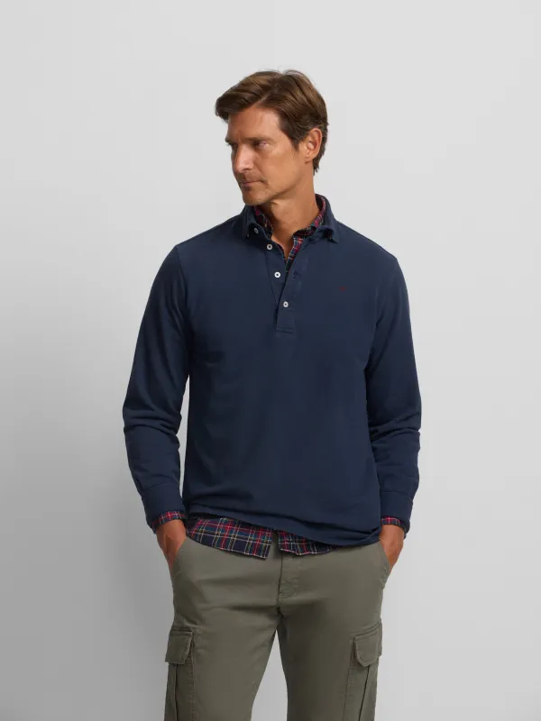 Navy blue long-sleeved plain polo shirt sold by Silbon
