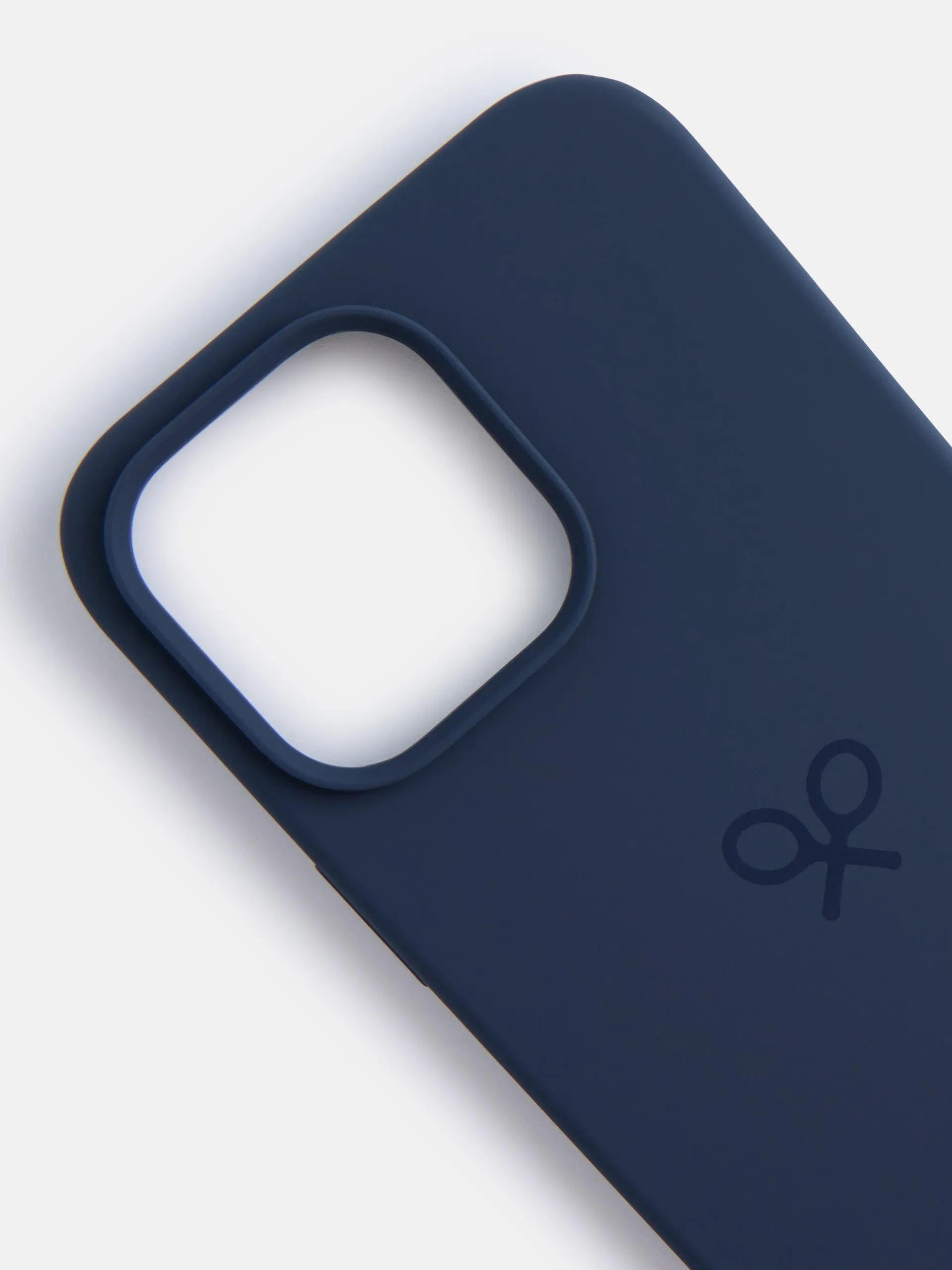 Funda IPHONE 14 PRO MAX azul marino sold by Silbon product image thumbnail 2