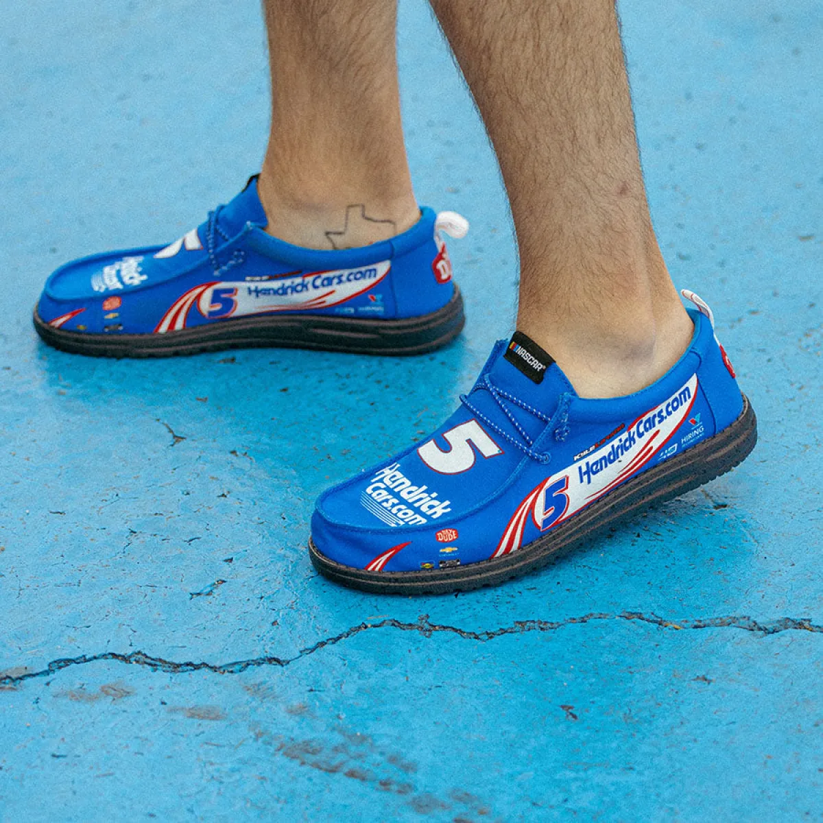 Hey Dude NASCAR Kyle Larson #5 Wally Electric Blue Men\'s Slip On Shoes HeyDudes HEYDUDE releases NASCAR collection with five unique designs main image 2