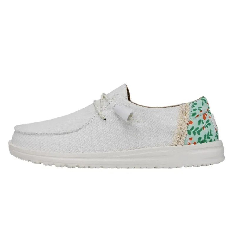 Wendy - Lilium White sold by Hey Dude