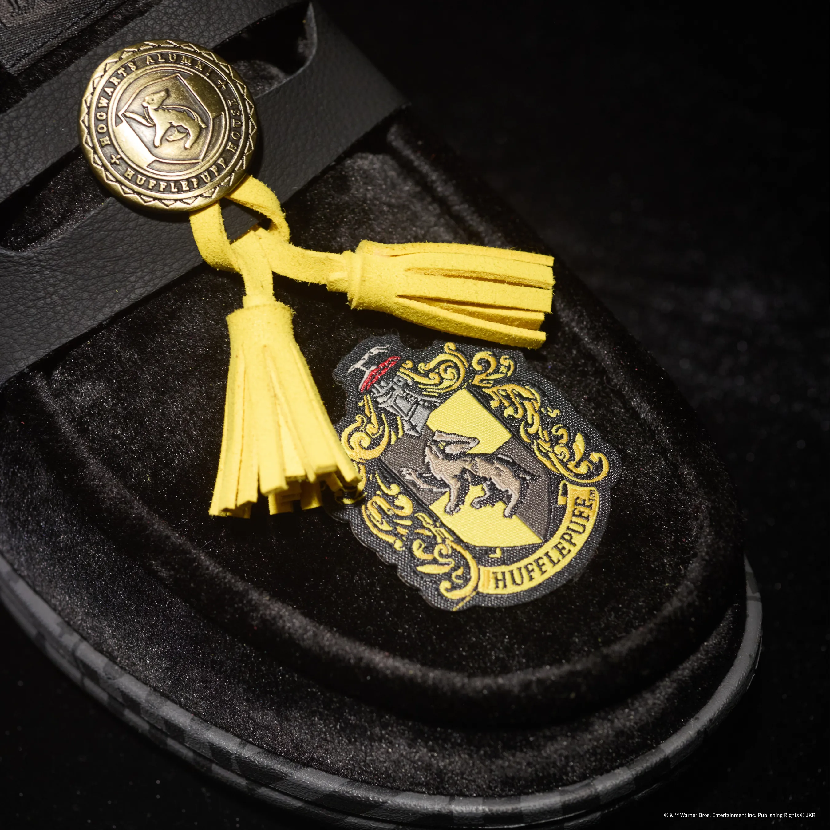 Hufflepuff Accessory Pack - Multi sold by Hey Dude product image thumbnail 2
