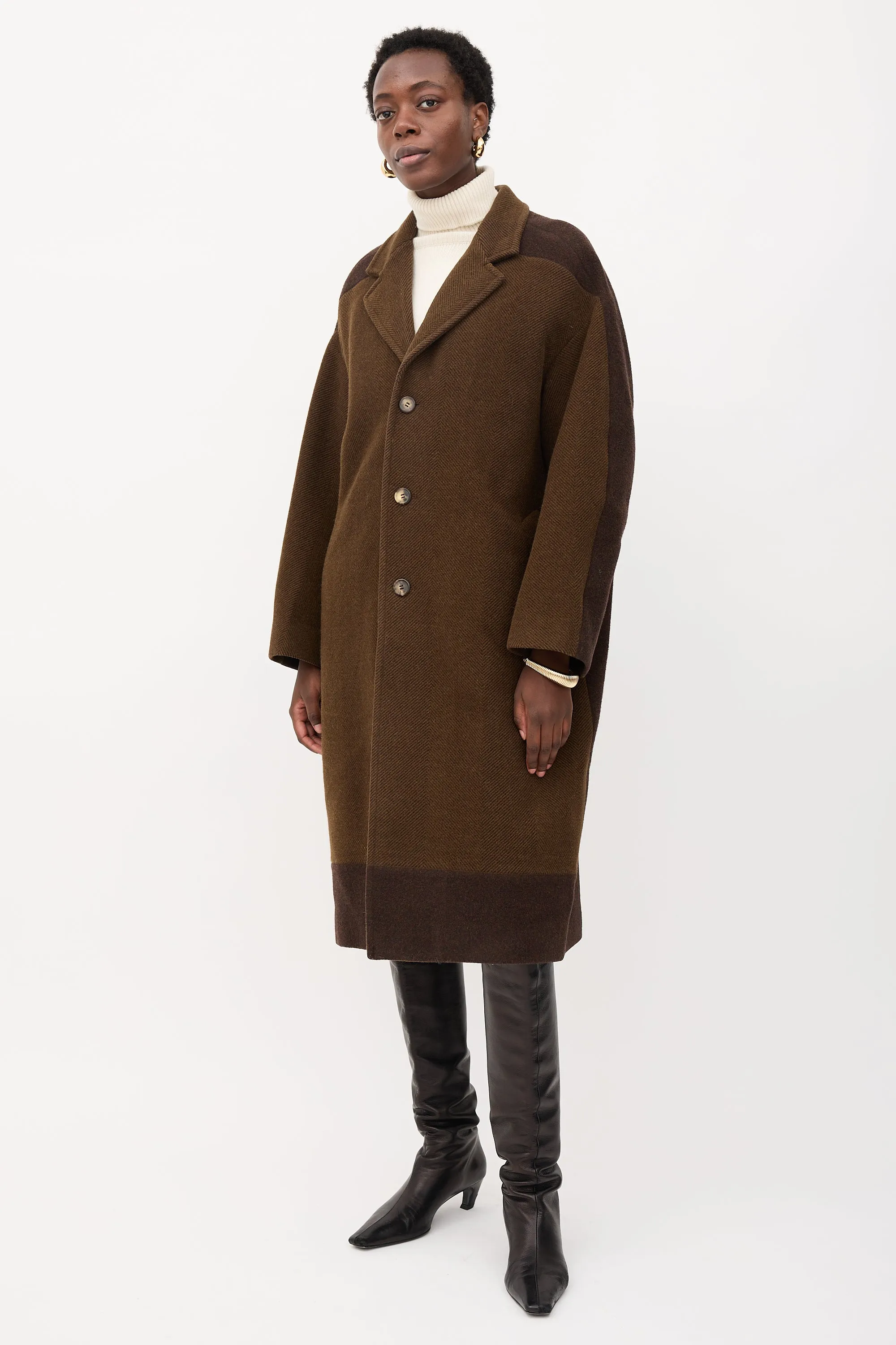 FW 2018 Wool Two Tone Coat sold by VSP Consignment product image thumbnail 3