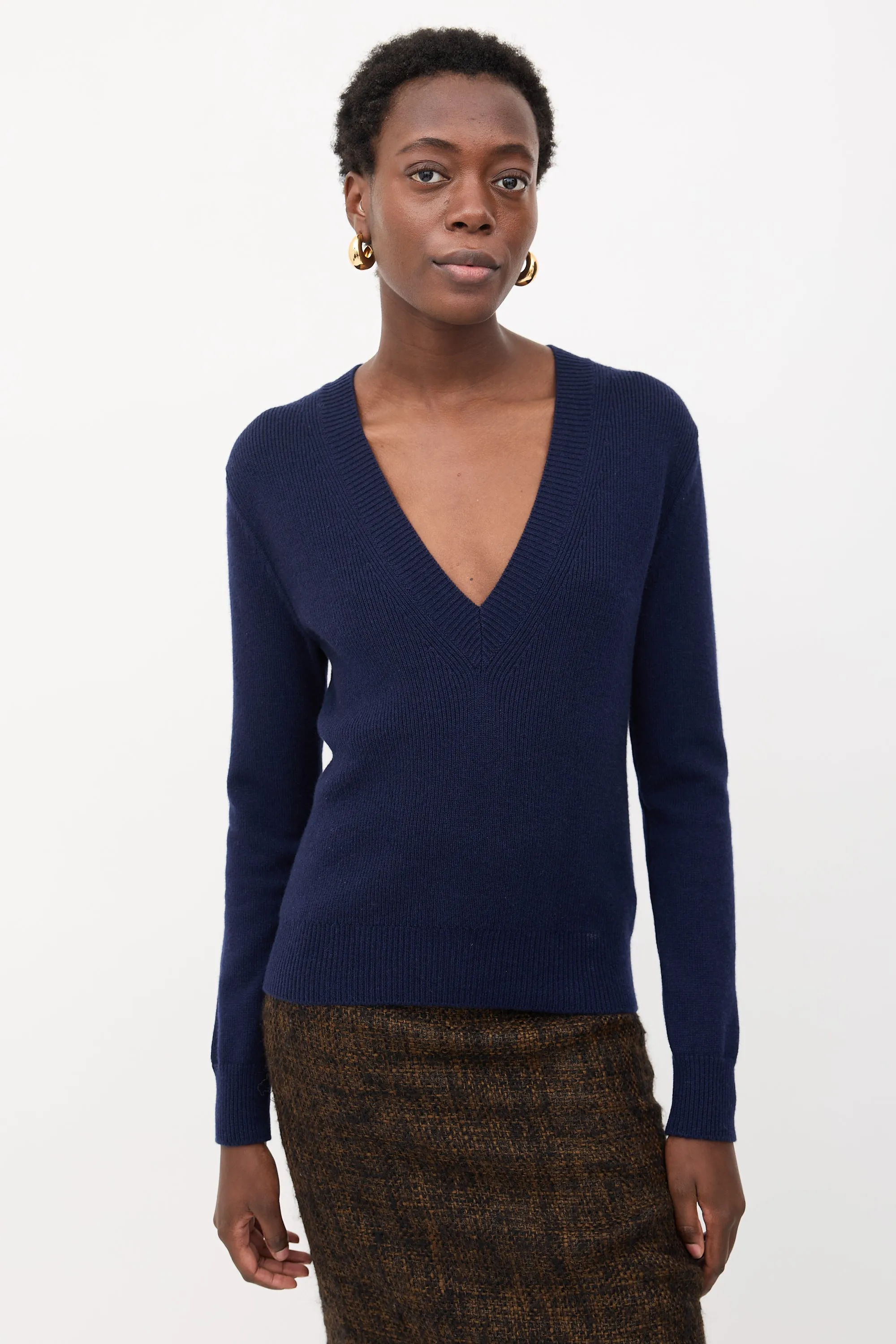 Cashmere V-Neck Sweater sold by VSP Consignment