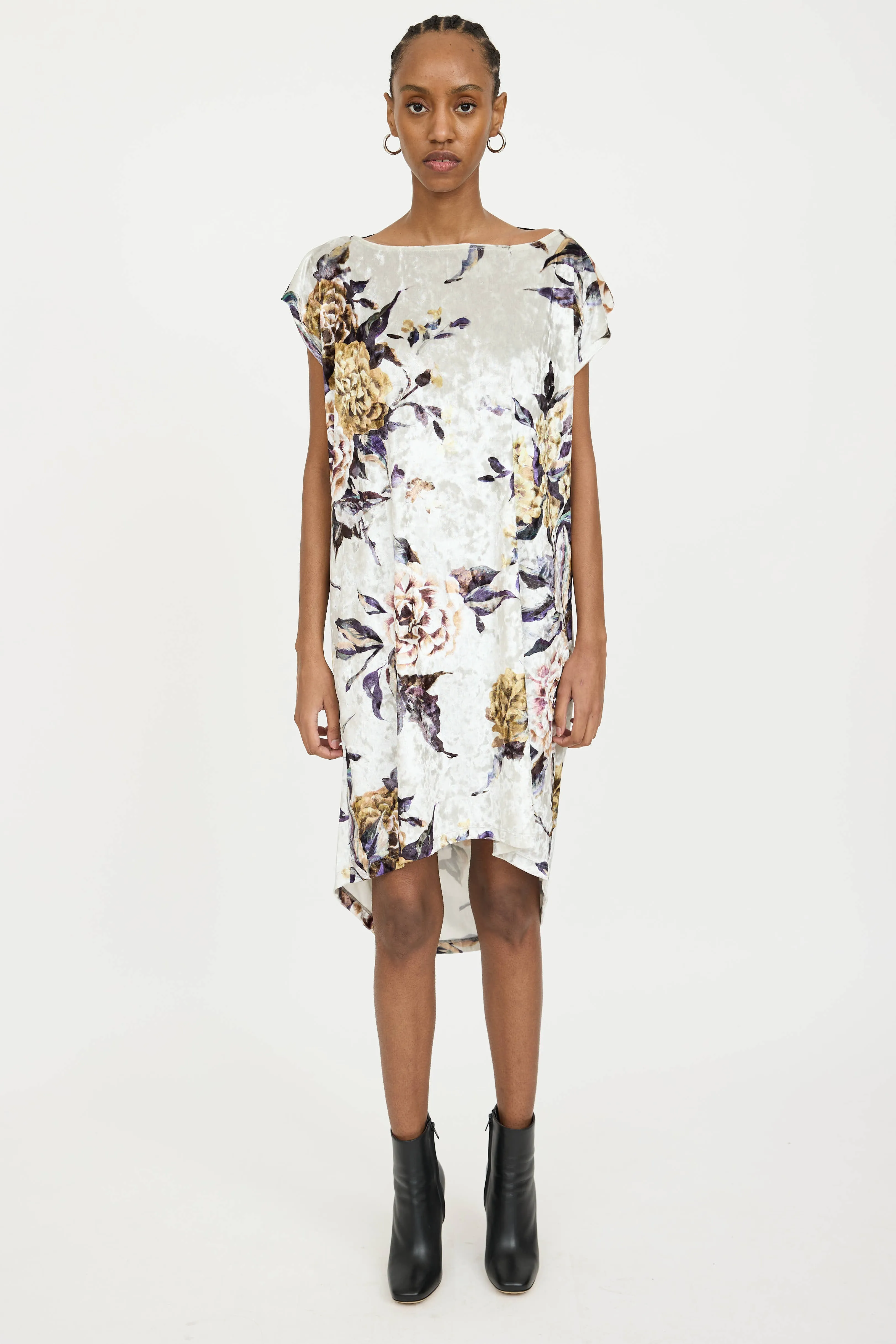 Velour Floral Dress sold by VSP Consignment