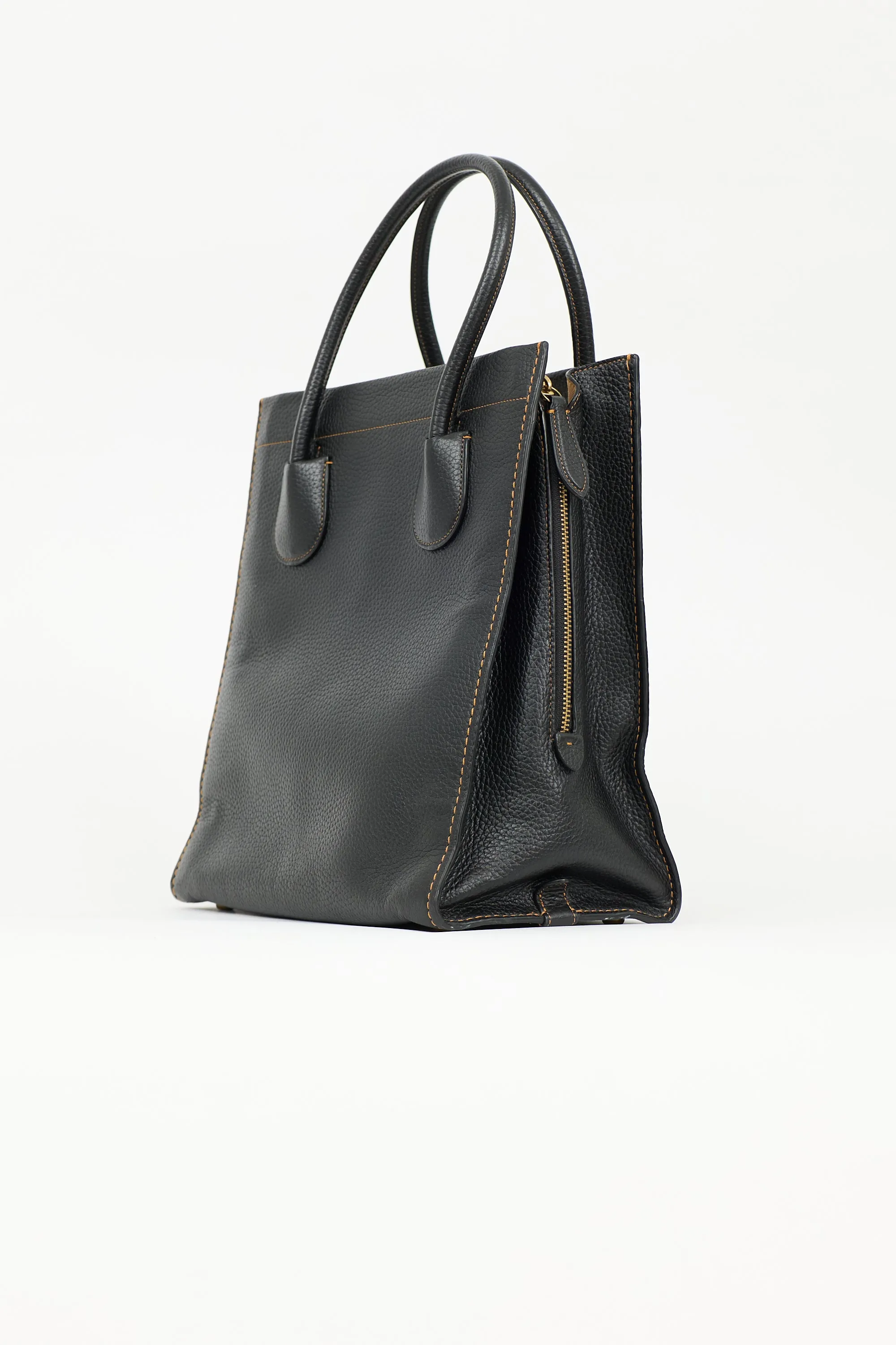 Leather Cashin Carry Tote sold by VSP Consignment product image thumbnail 5