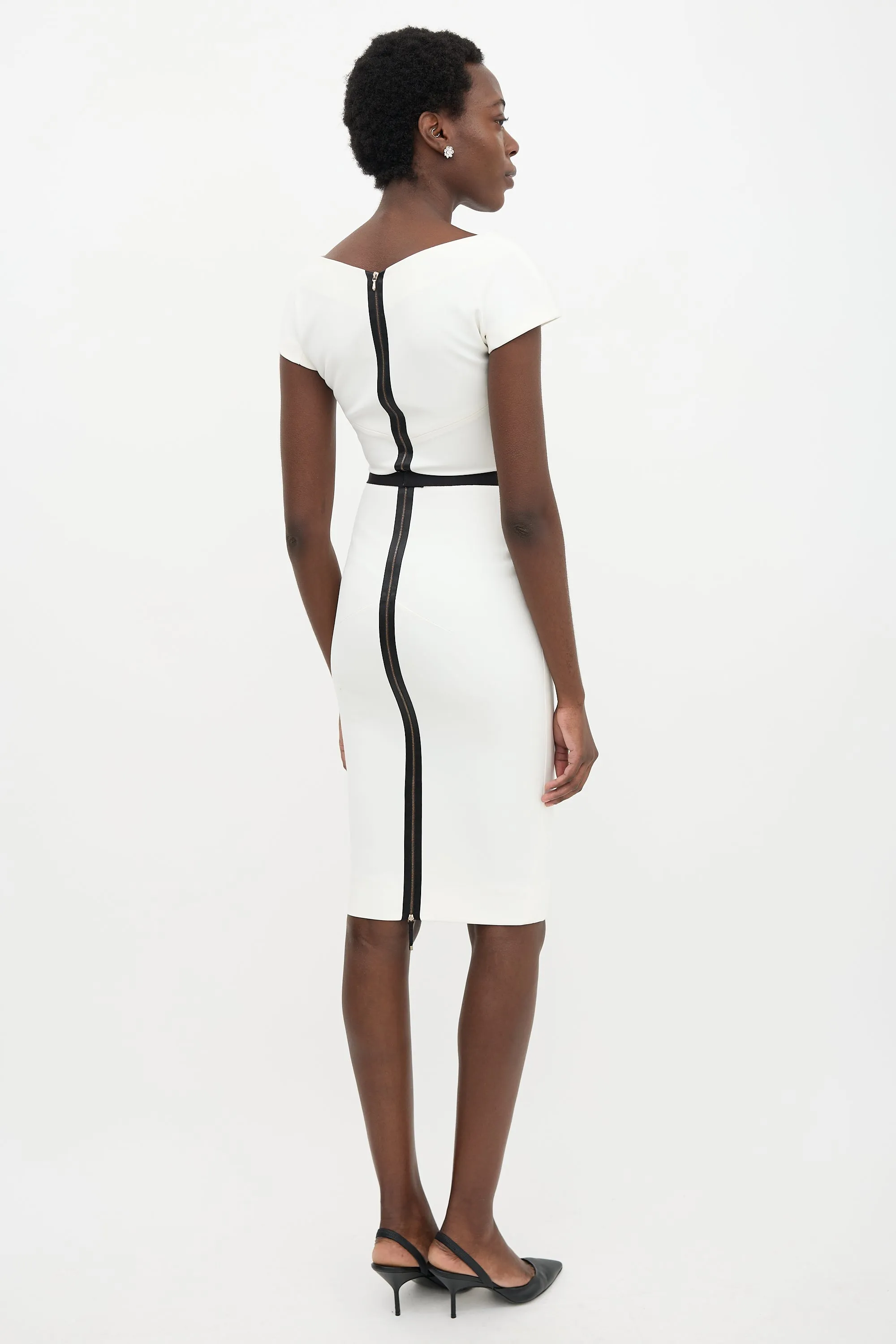 Zipped Sheath Dress sold by VSP Consignment product image thumbnail 4
