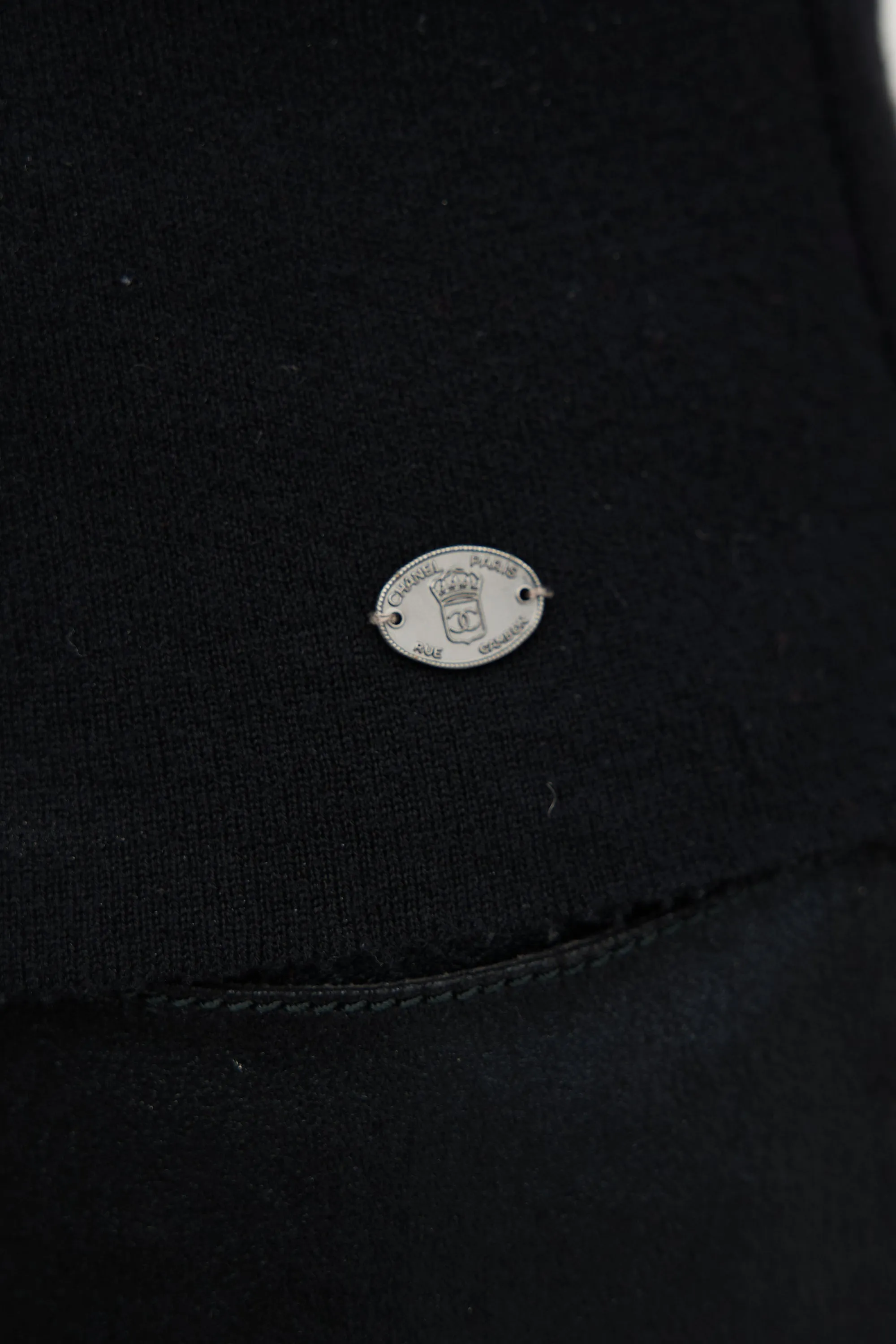 Fall 2007 Wool Top sold by VSP Consignment product image thumbnail 5