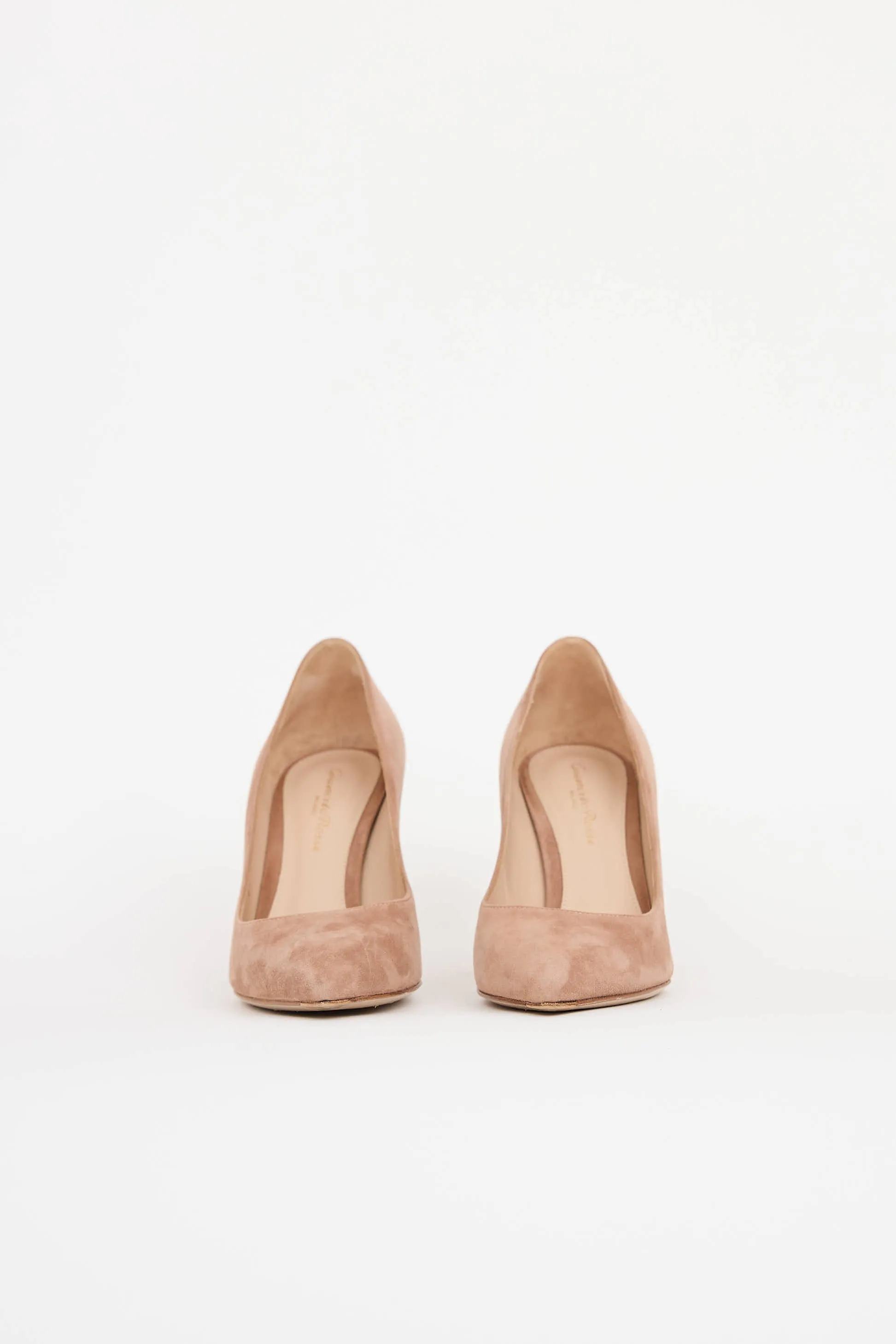 Suede Pump sold by VSP Consignment product image thumbnail 3